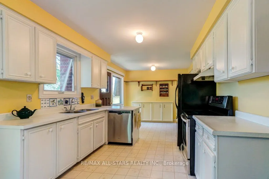7729 Third Concession
