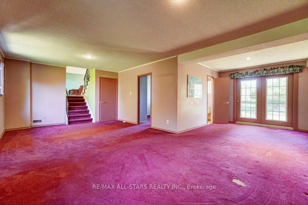 7729 Third Concession