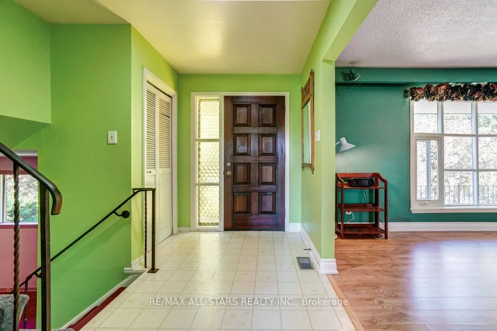 7729 Third Concession