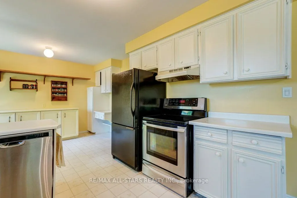 7729 Third Concession