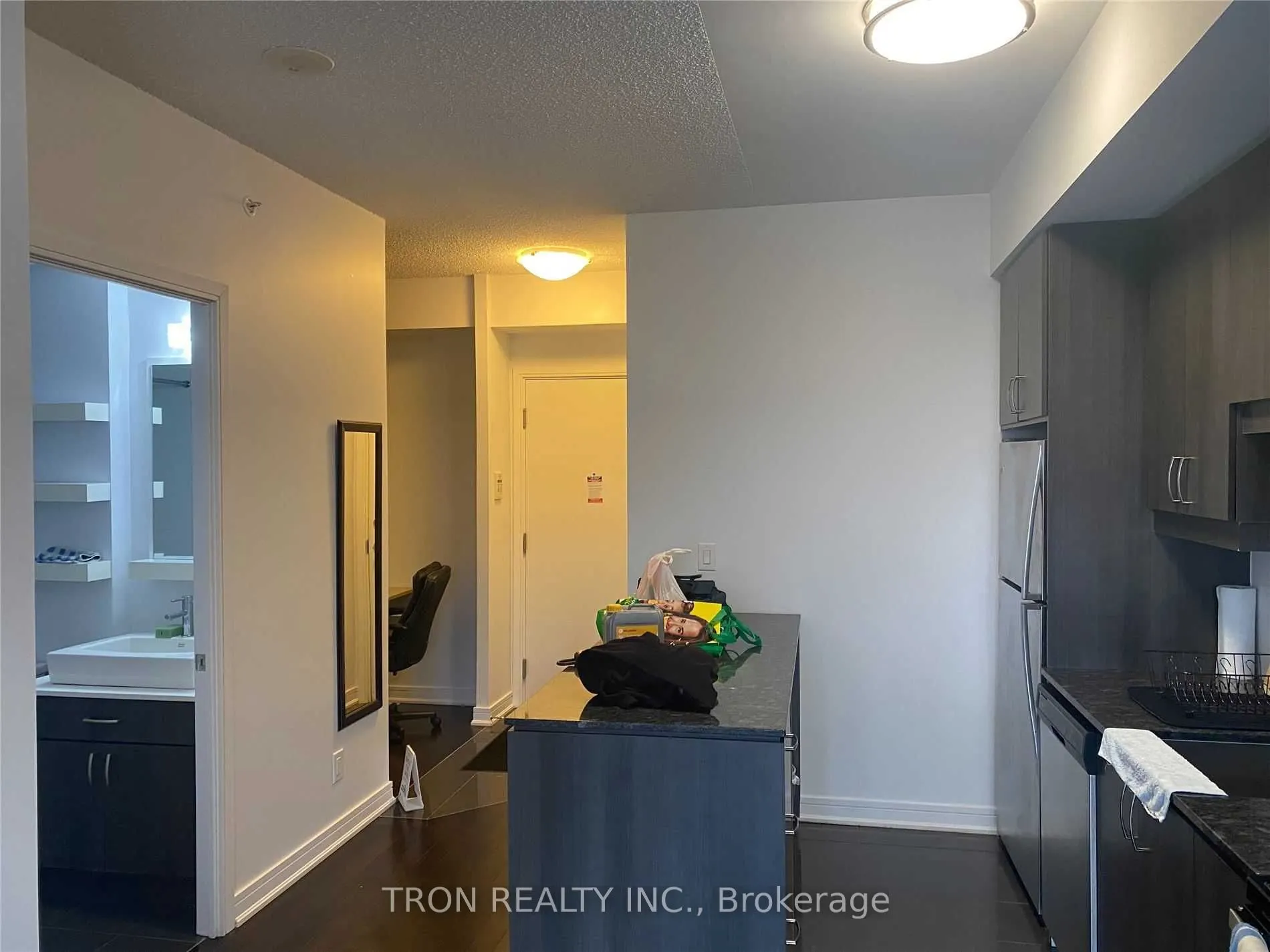 9199 Yonge Street, #703