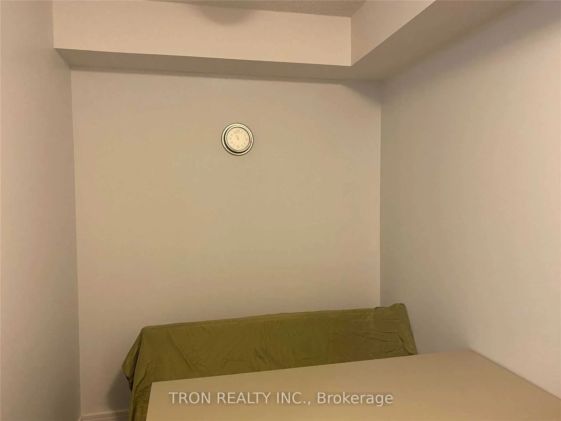9199 Yonge Street, #703