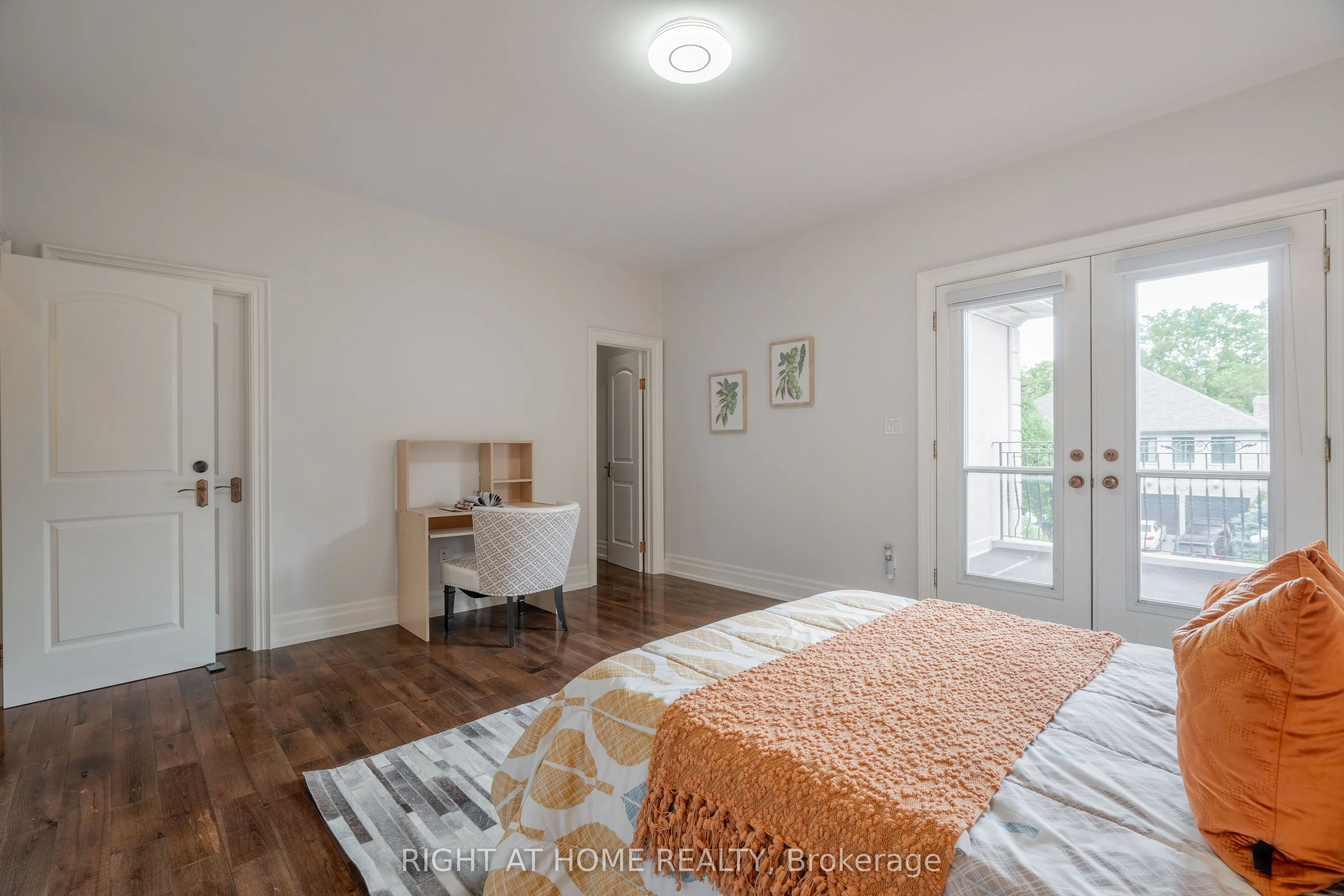 286 Fern Avenue