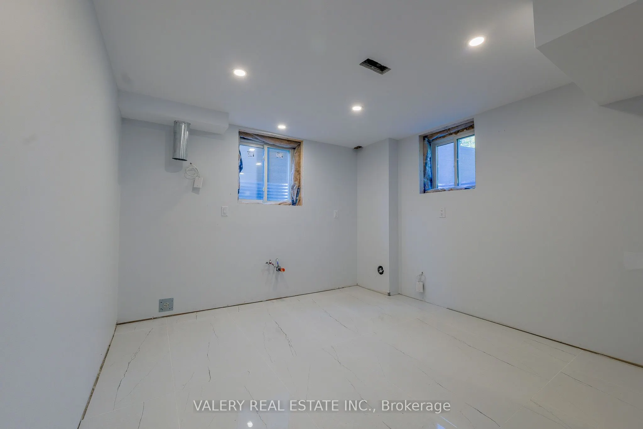 1038 Hardy Way, #Lower