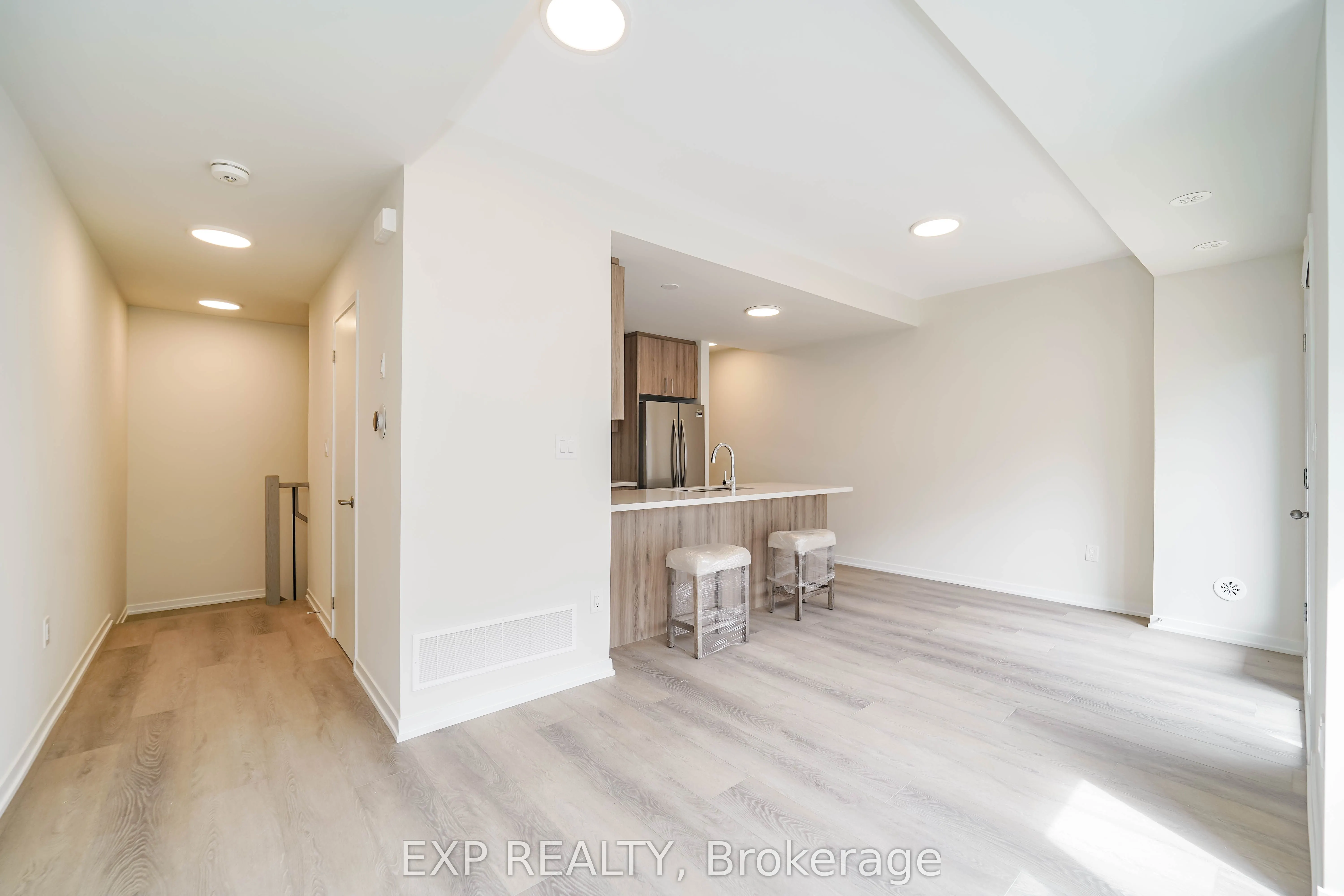 93 Matawin Lane, #93