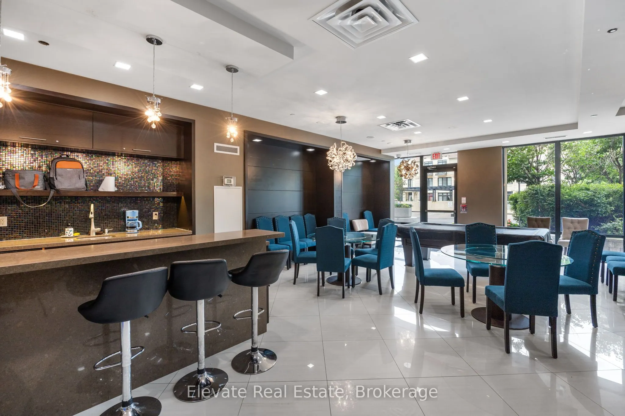 520 Steeles Avenue W, #314