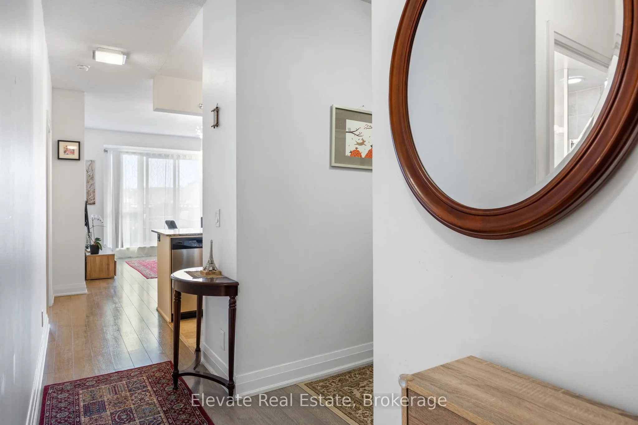 520 Steeles Avenue W, #314