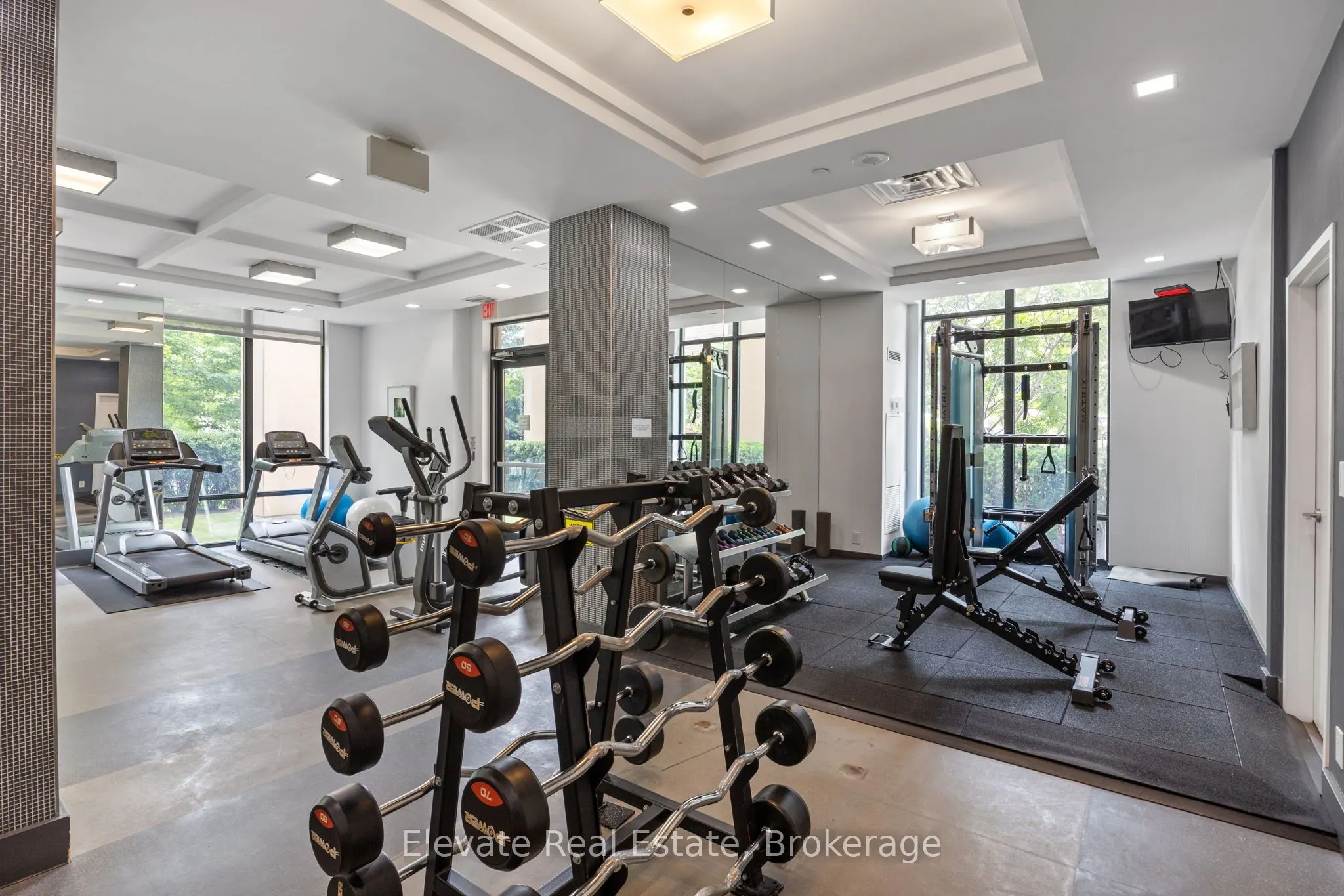 520 Steeles Avenue W, #314