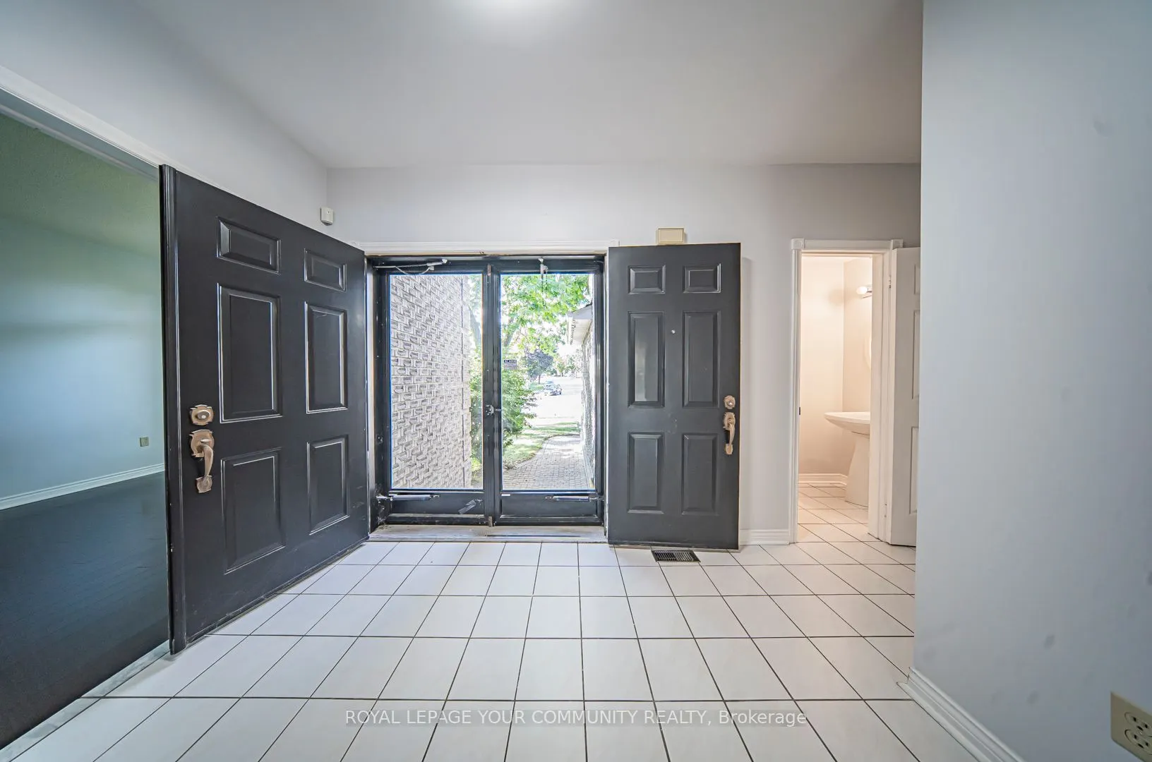 147 John Button Boulevard