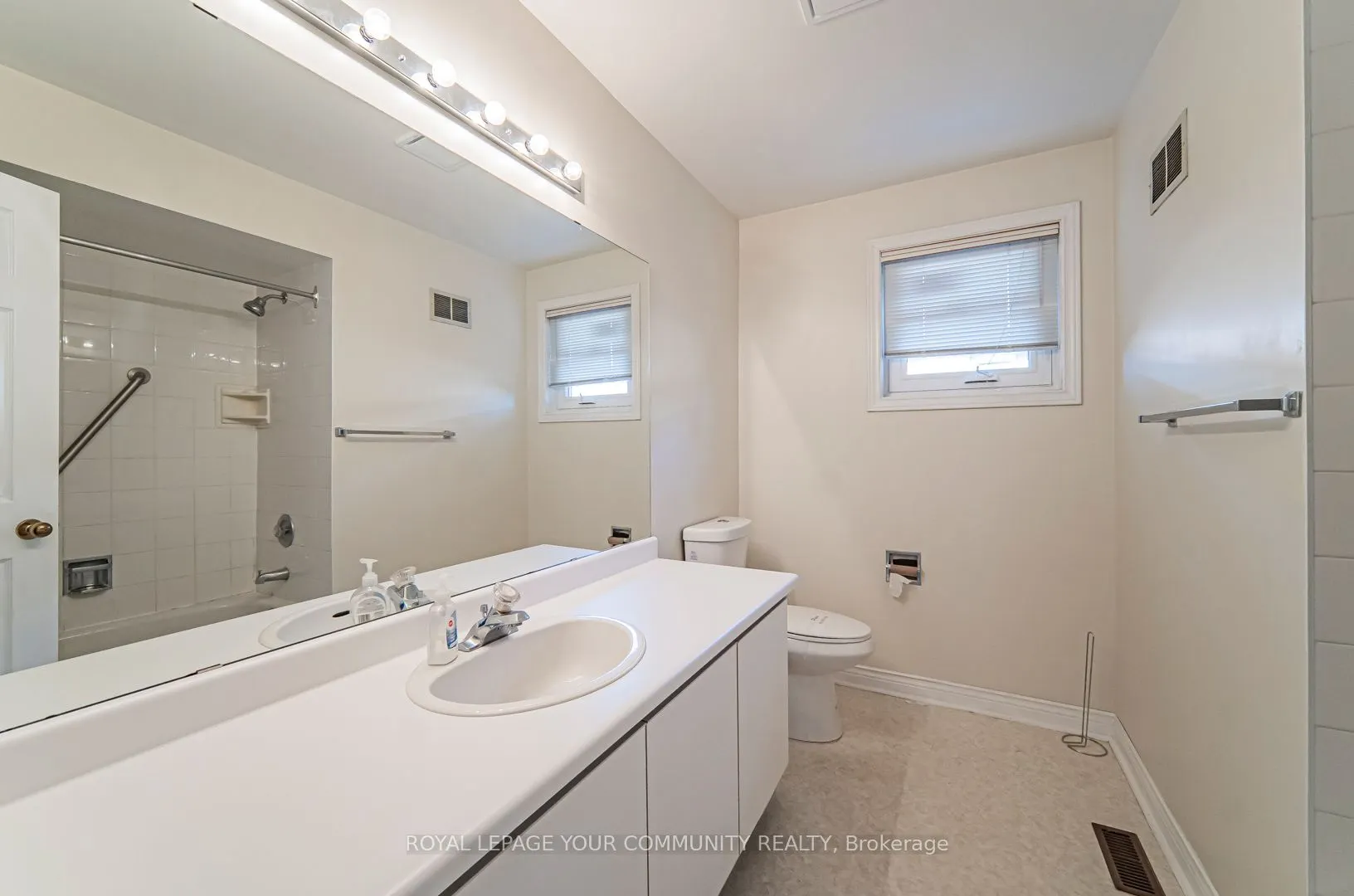 147 John Button Boulevard