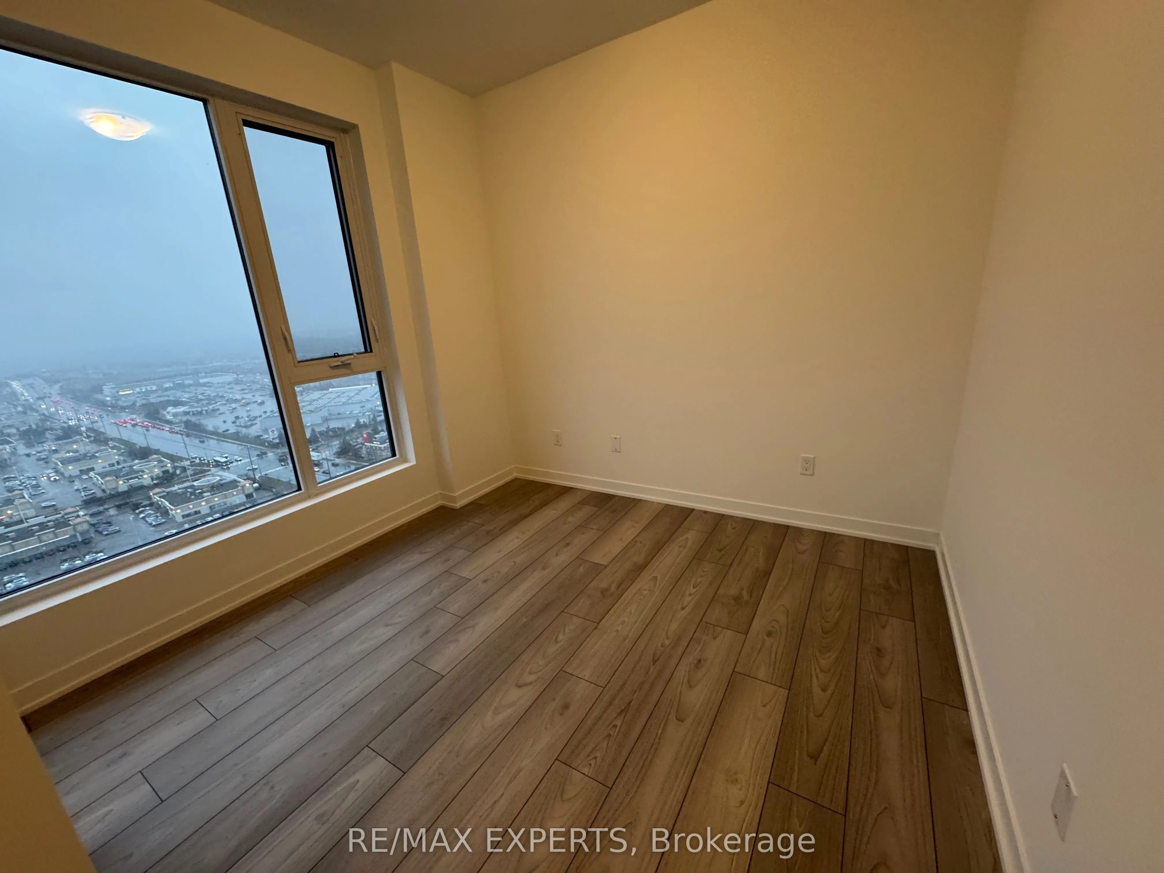 498 Caldari Road, #2423