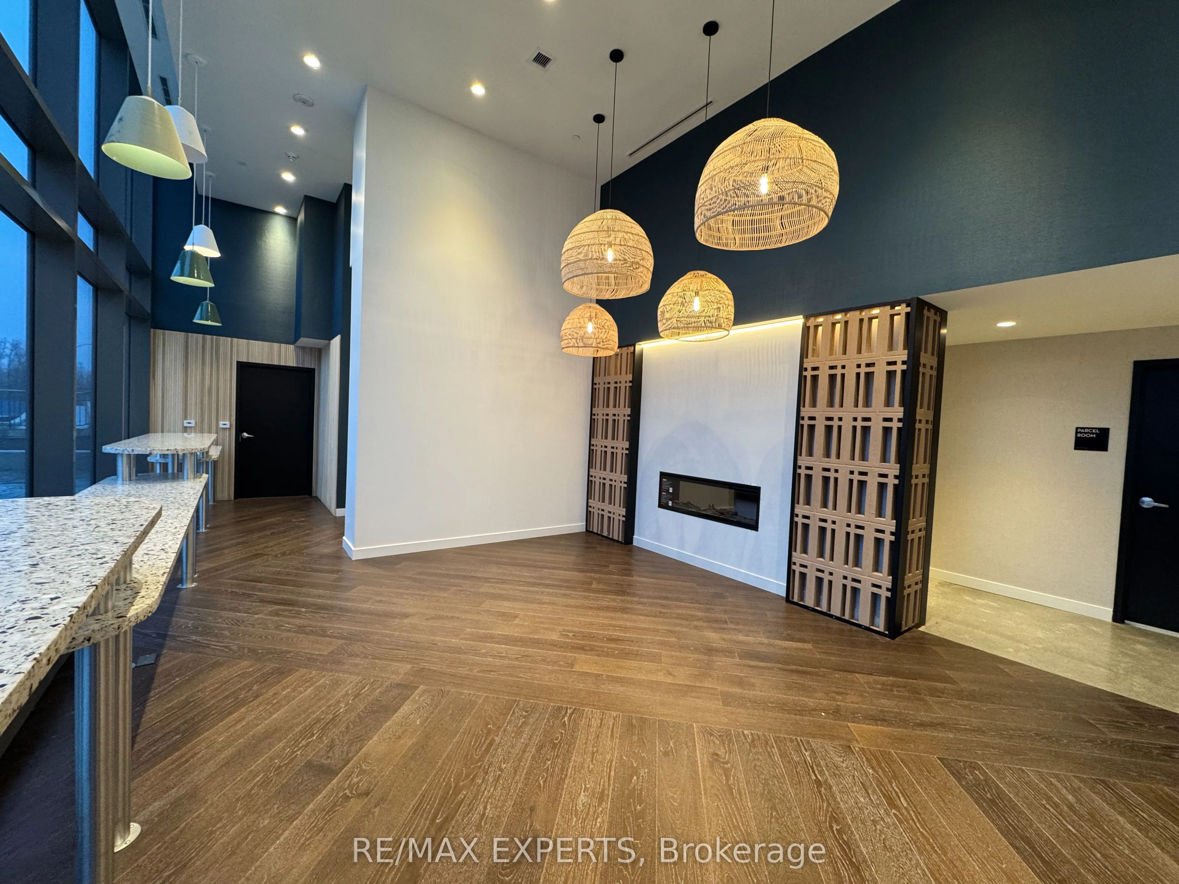 498 Caldari Road, #2423