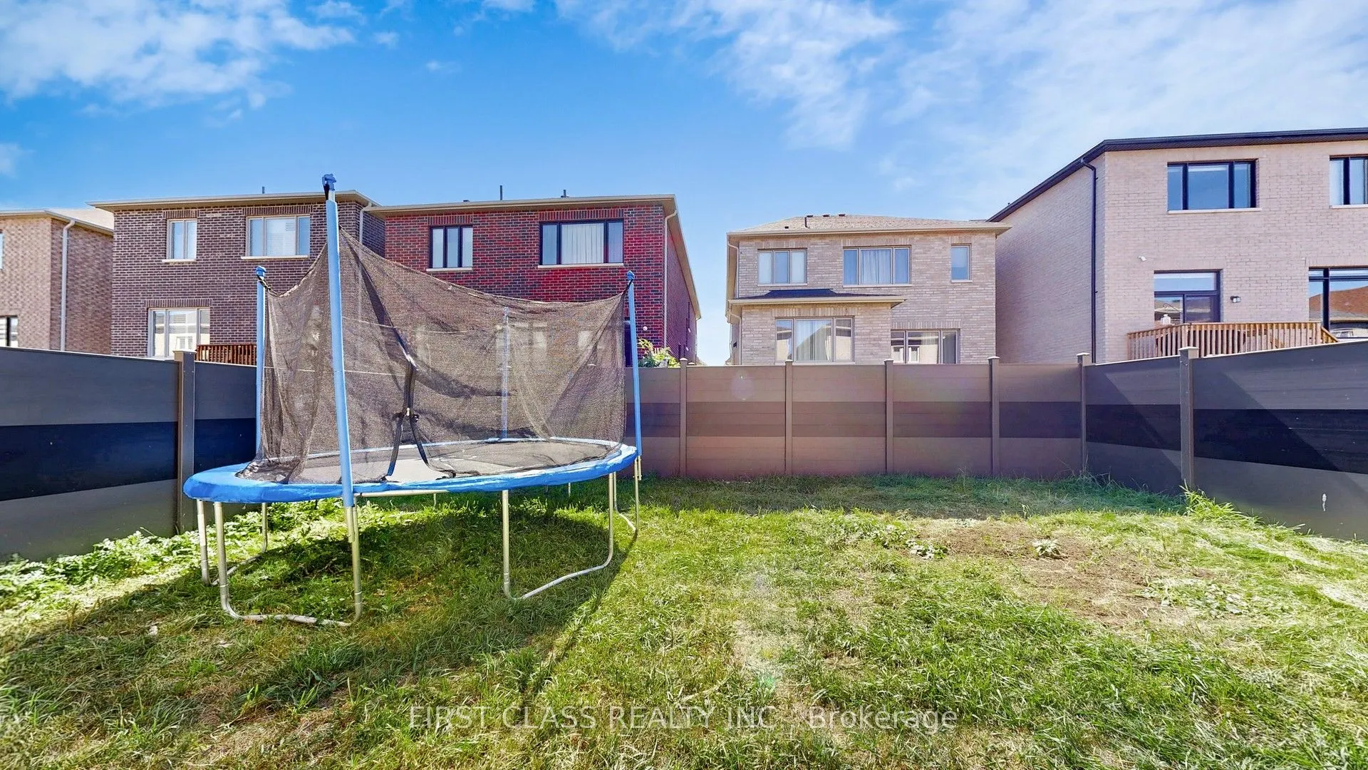 127 Fallharvest Way