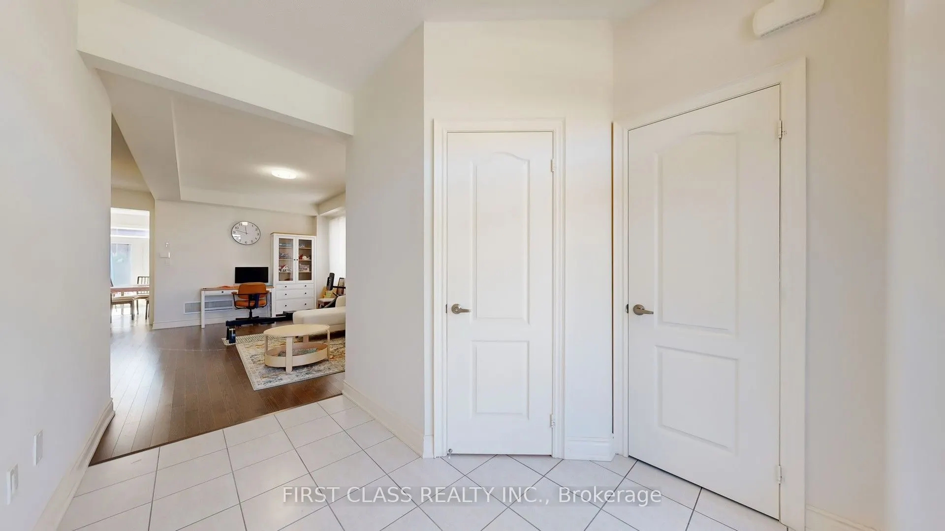 127 Fallharvest Way
