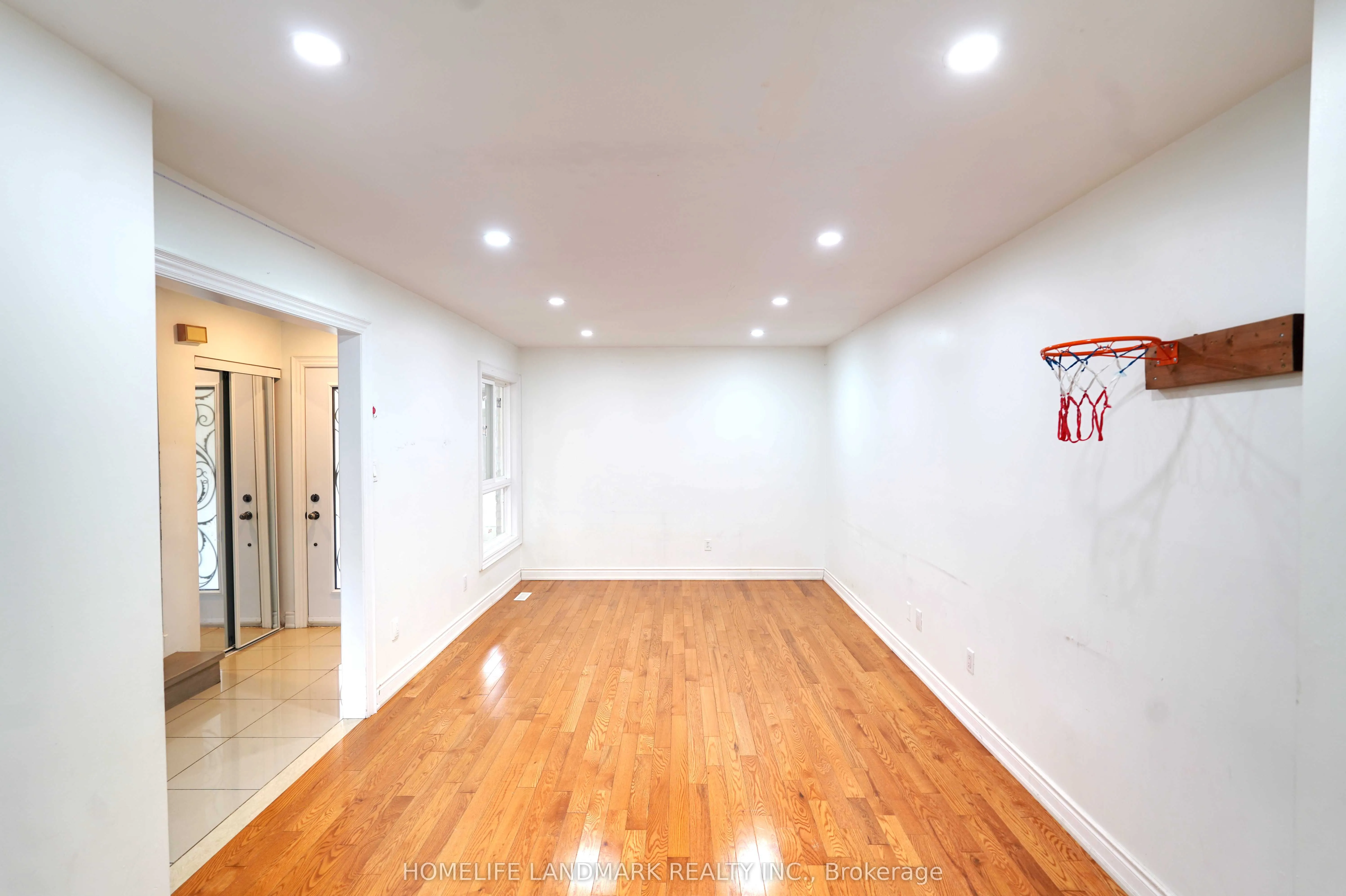 112 Goodwood Drive