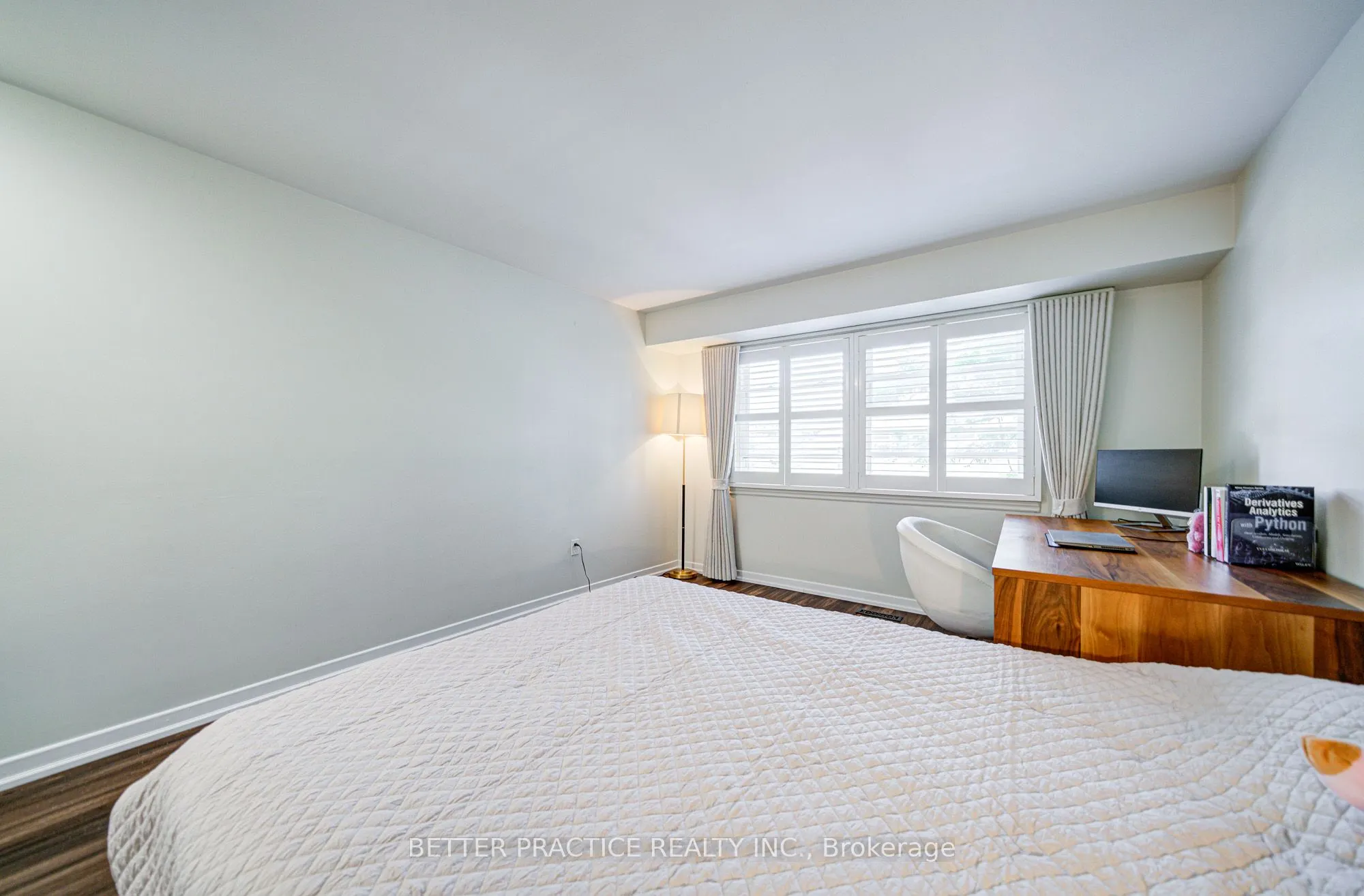 77 Nottinghill Road, #129