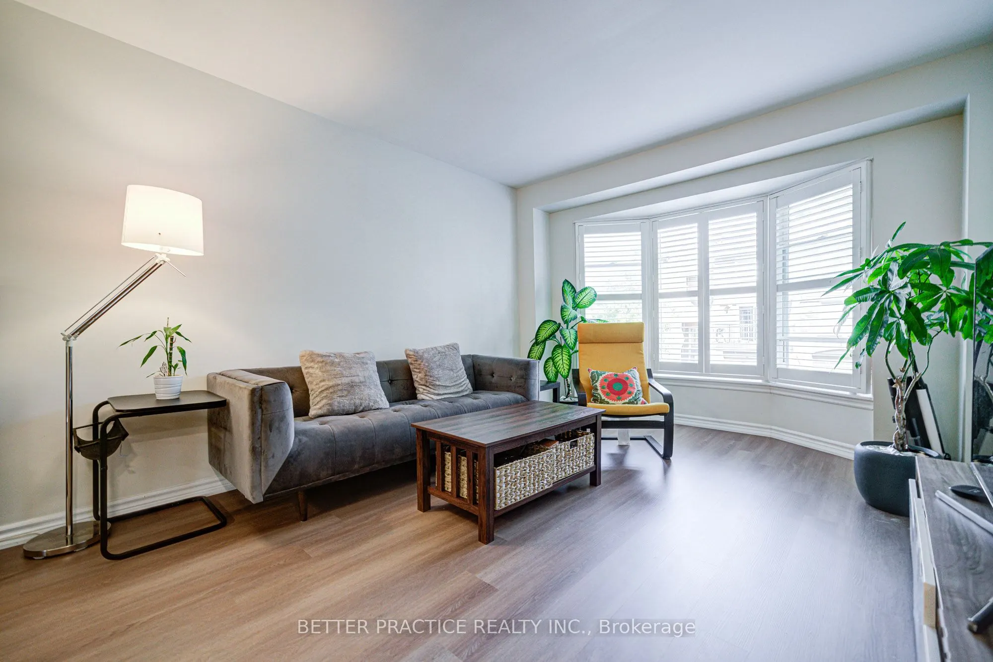 77 Nottinghill Road, #129
