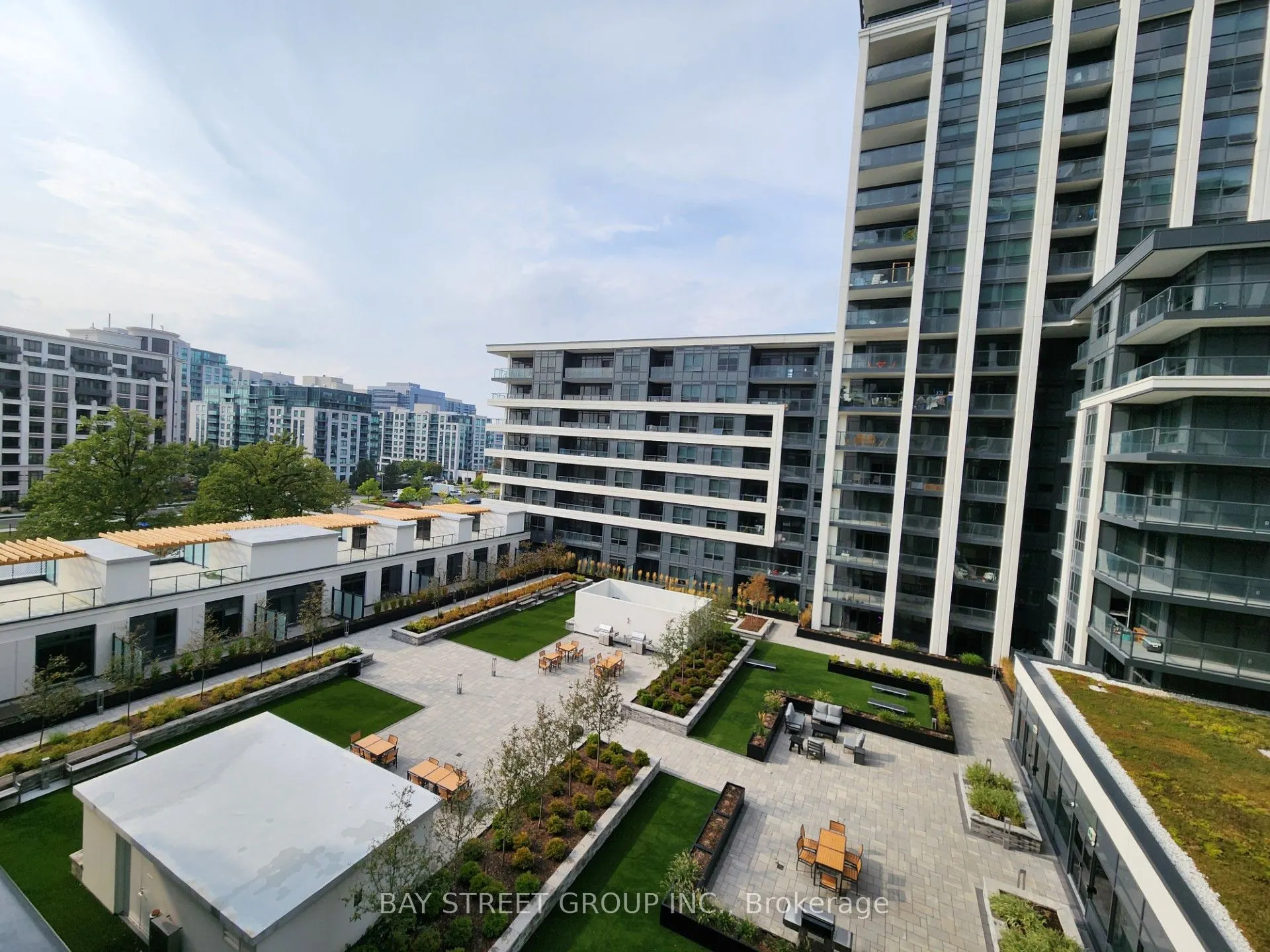 8 Cedarland Drive, #802