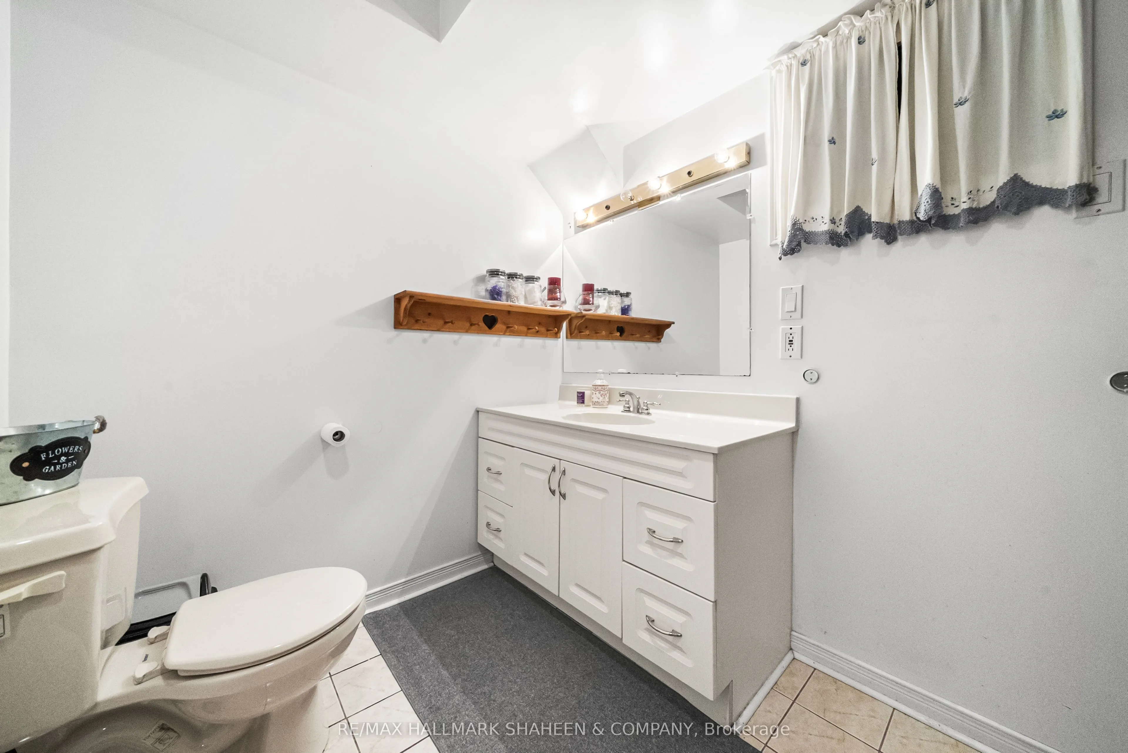493 Blackstock Road
