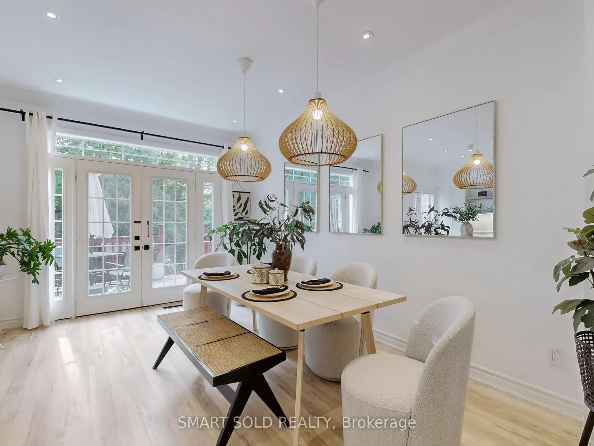 30 Crispin Court