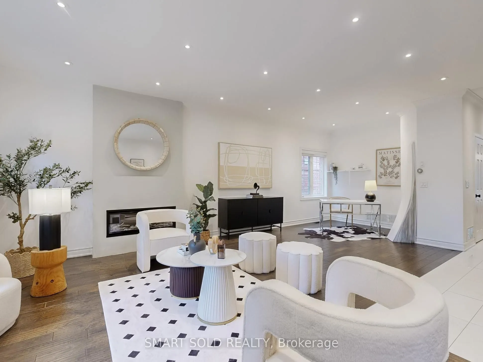 30 Crispin Court