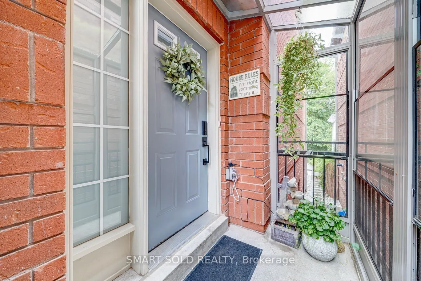 30 Crispin Court