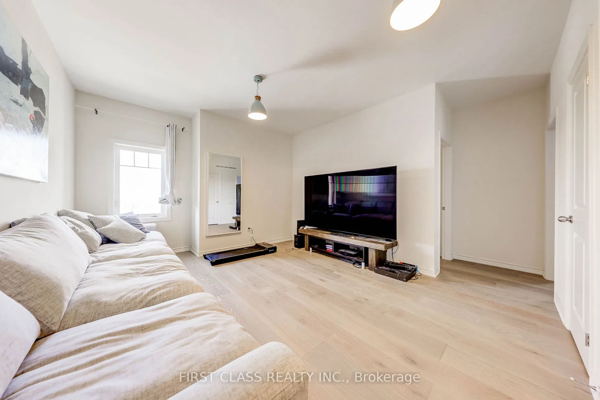 7 Cranley Road