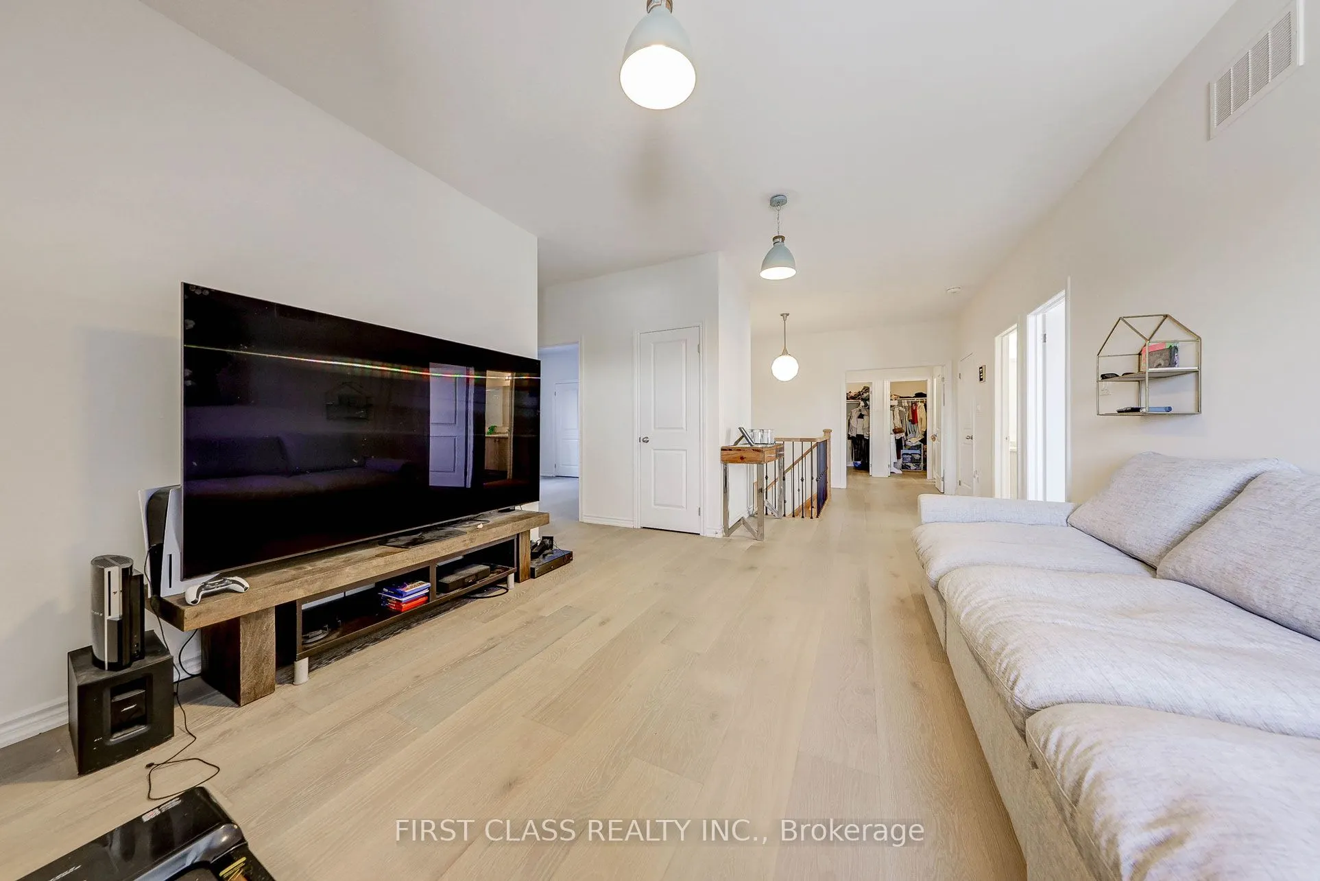 7 Cranley Road