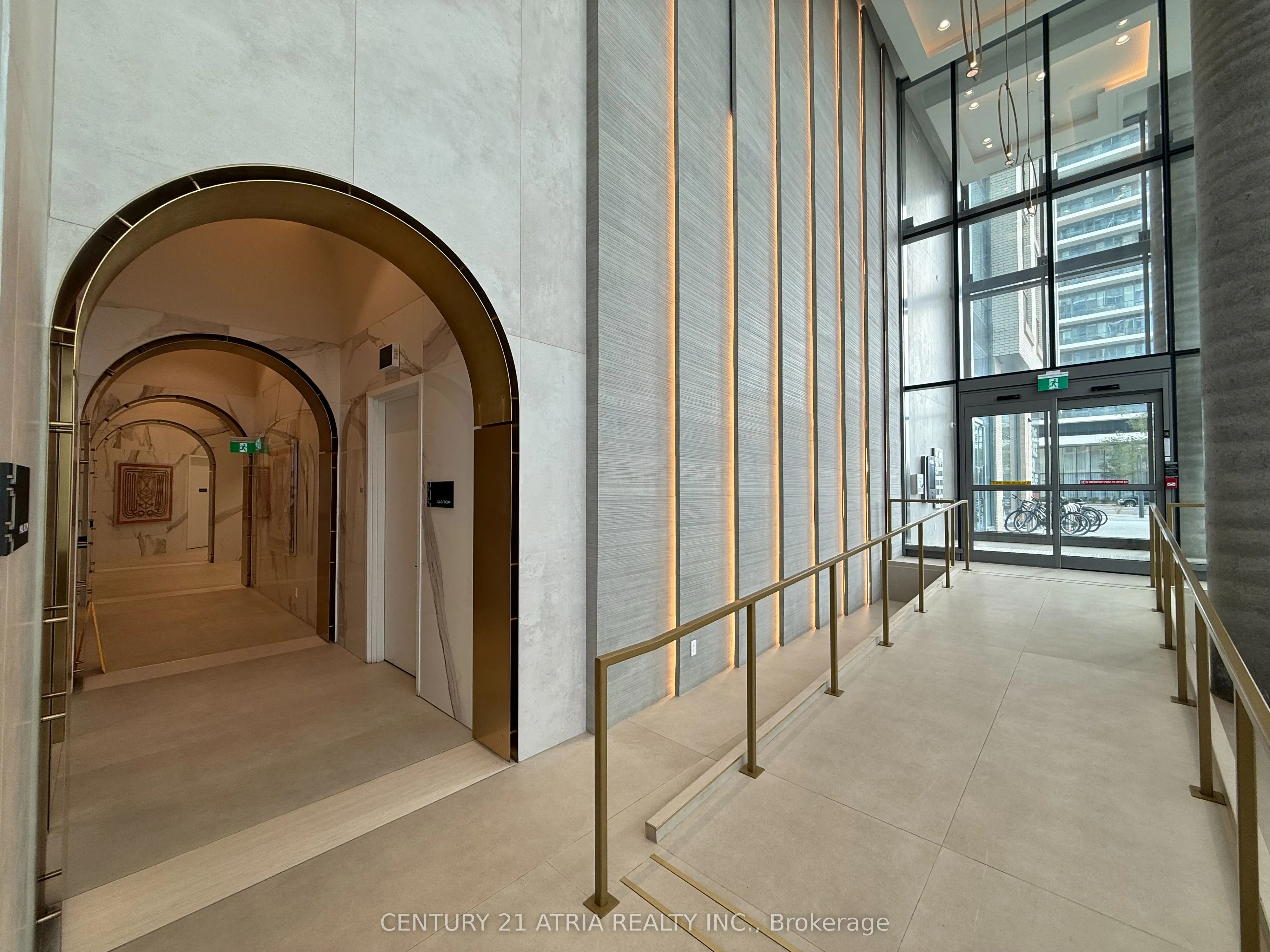 1000 Portage Parkway, #2801