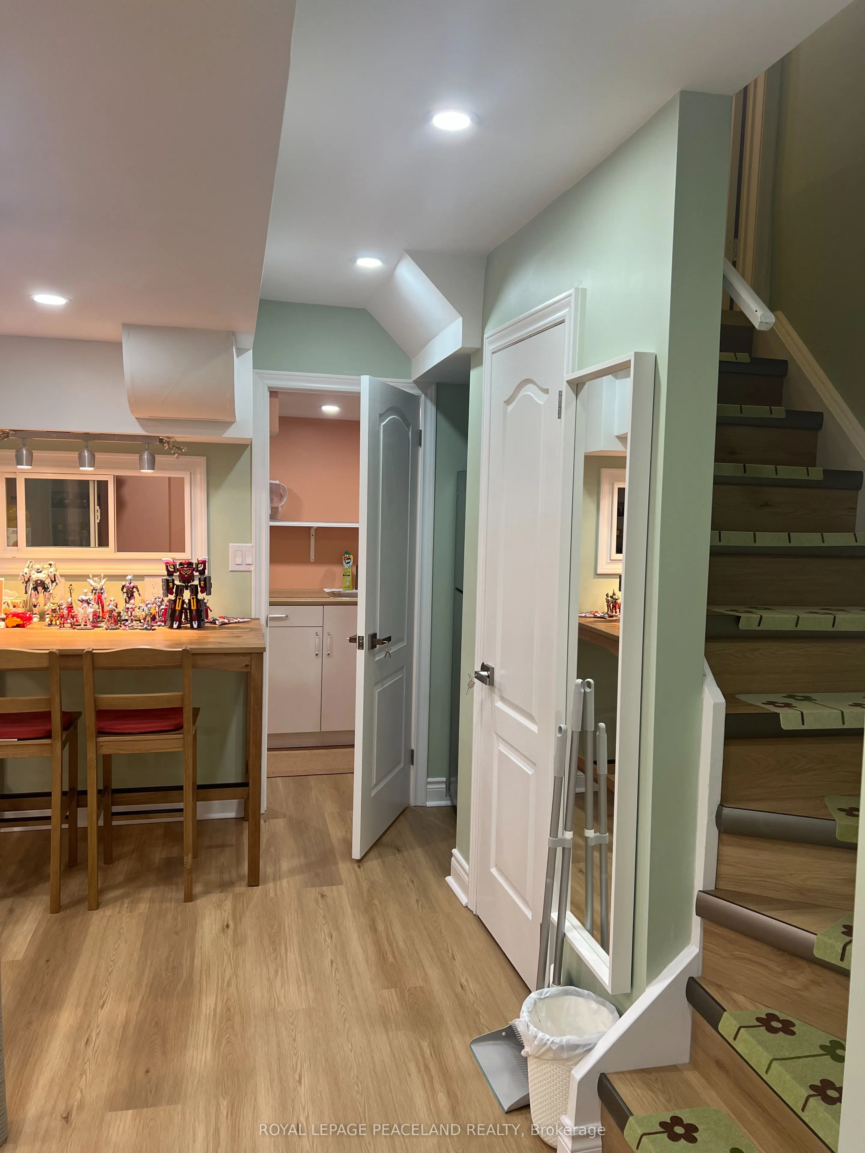 162 Kingsbridge Circle