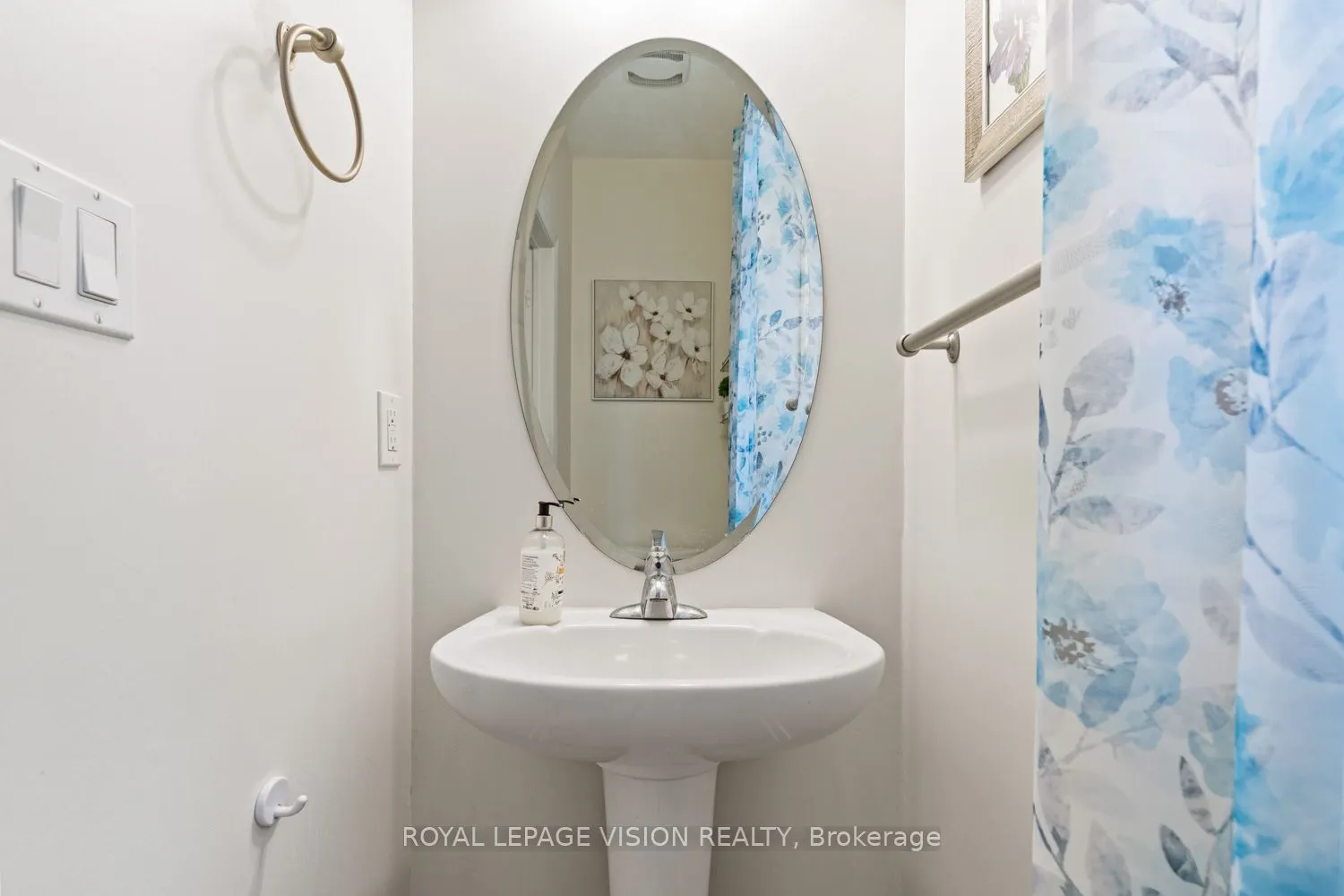 41 Treetops Boulevard