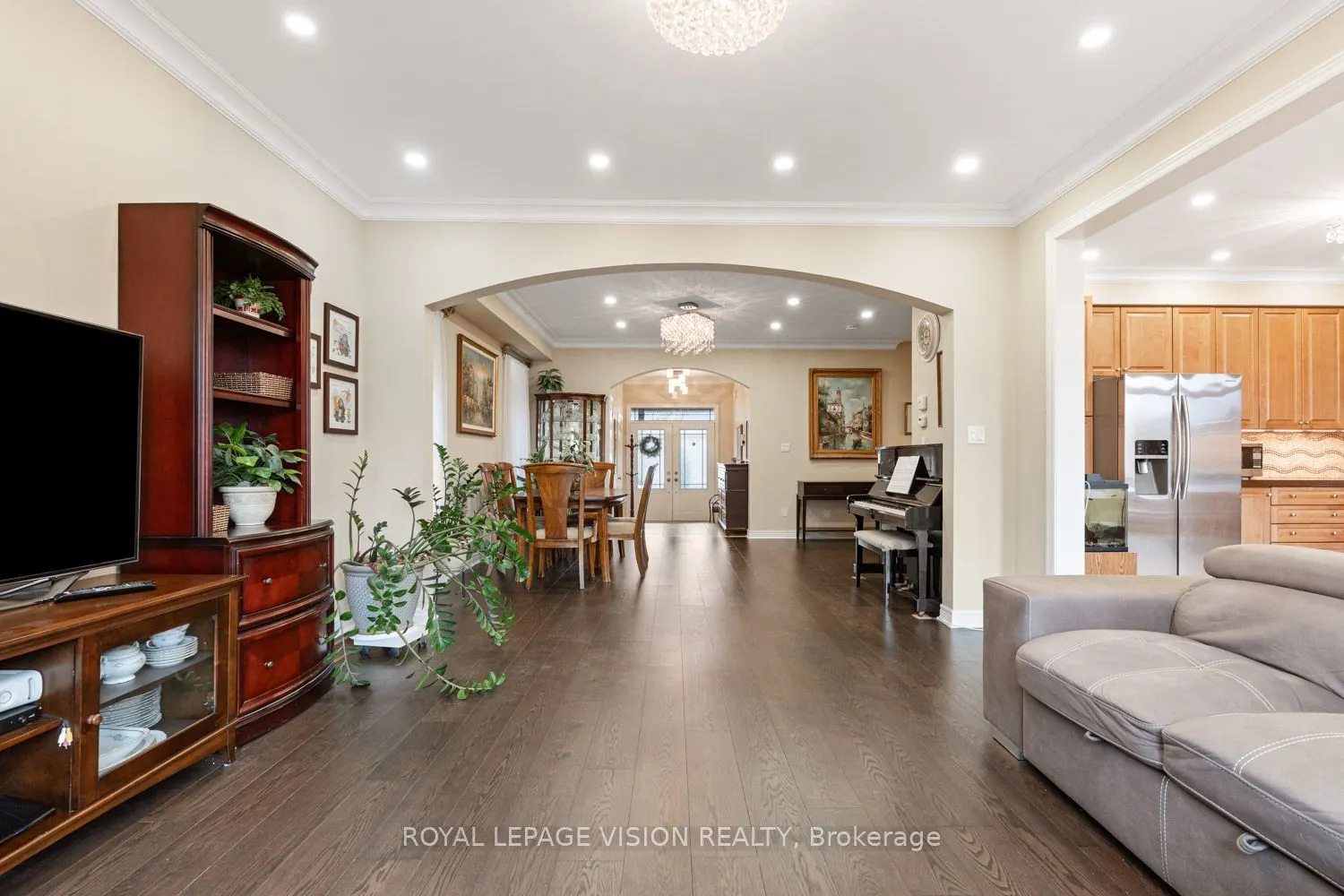 41 Treetops Boulevard