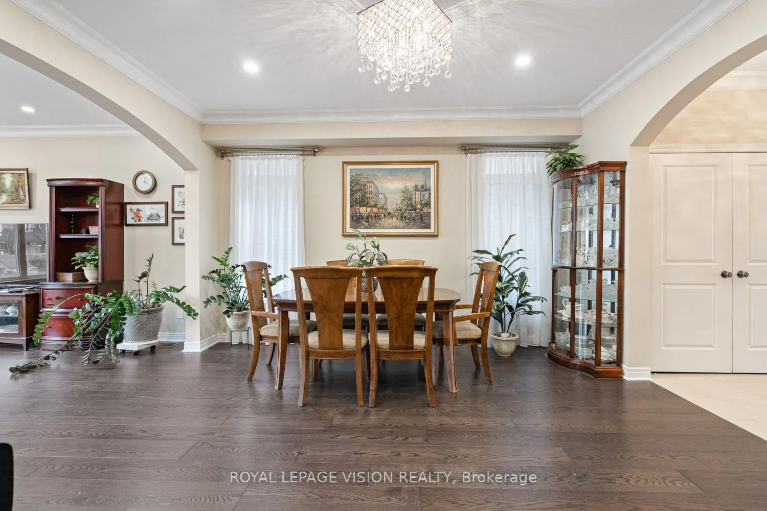 41 Treetops Boulevard