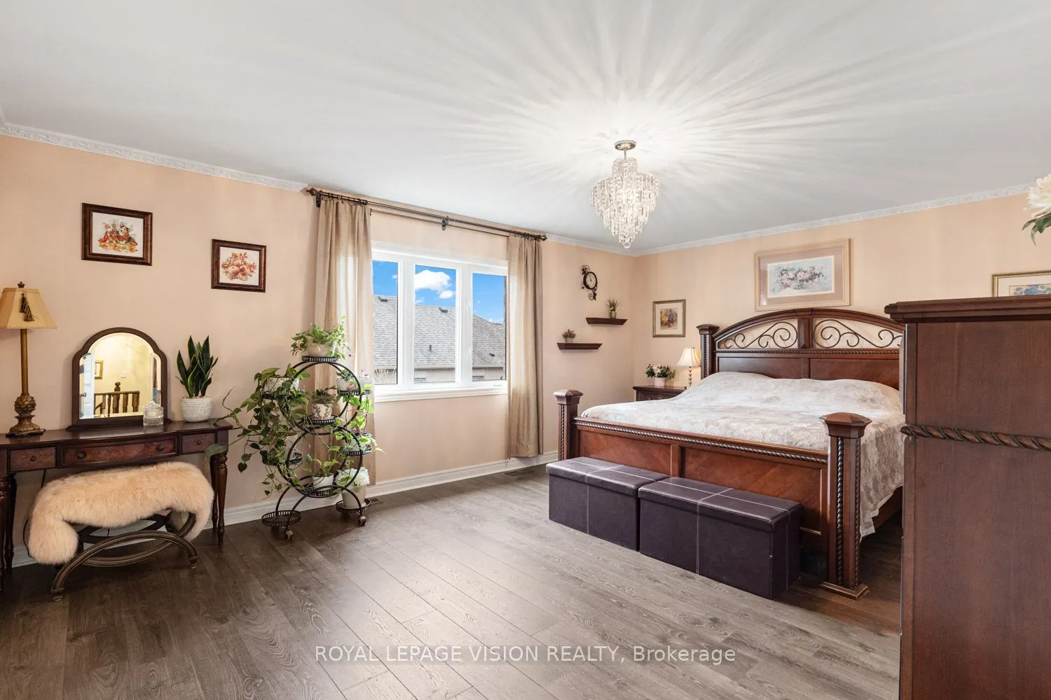 41 Treetops Boulevard