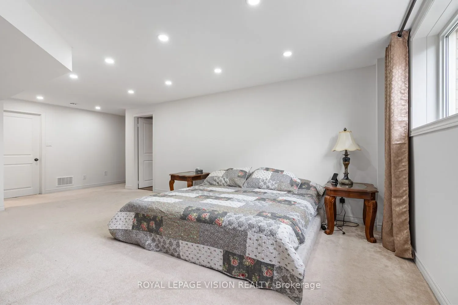 41 Treetops Boulevard