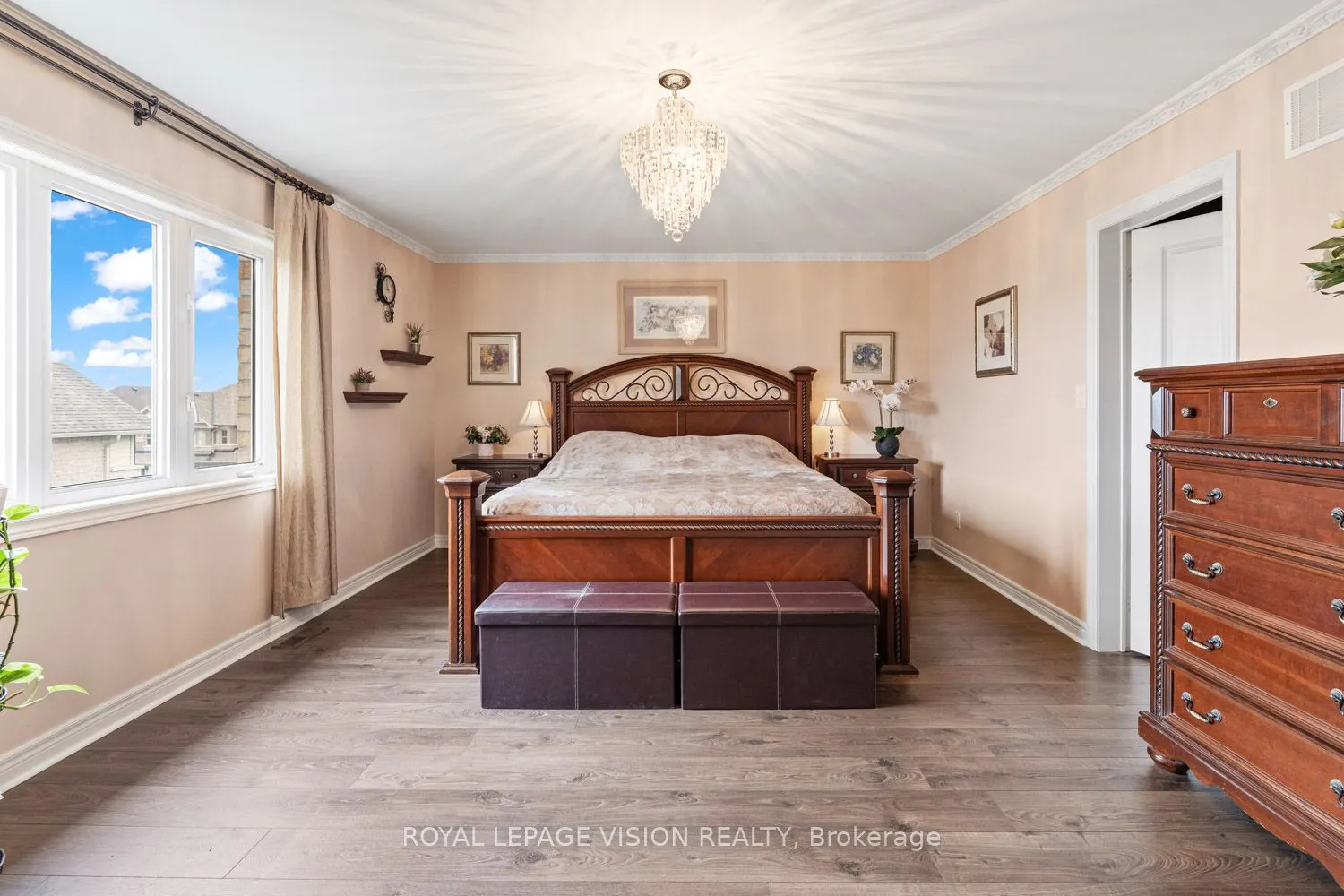 41 Treetops Boulevard