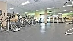 20 Harding Boulevard W, #707