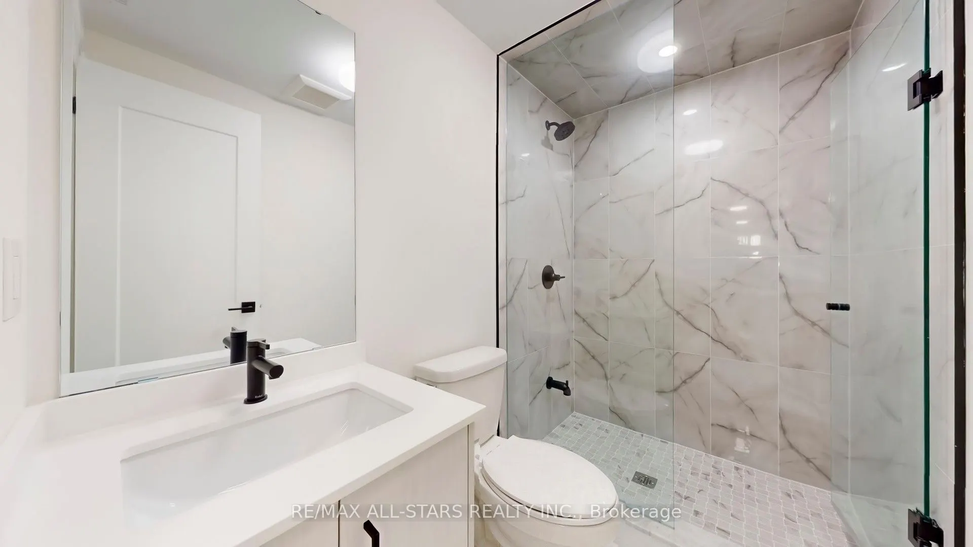 50 Third Avenue S