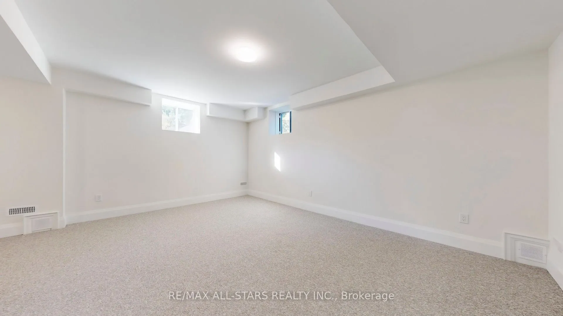 50 Third Avenue S