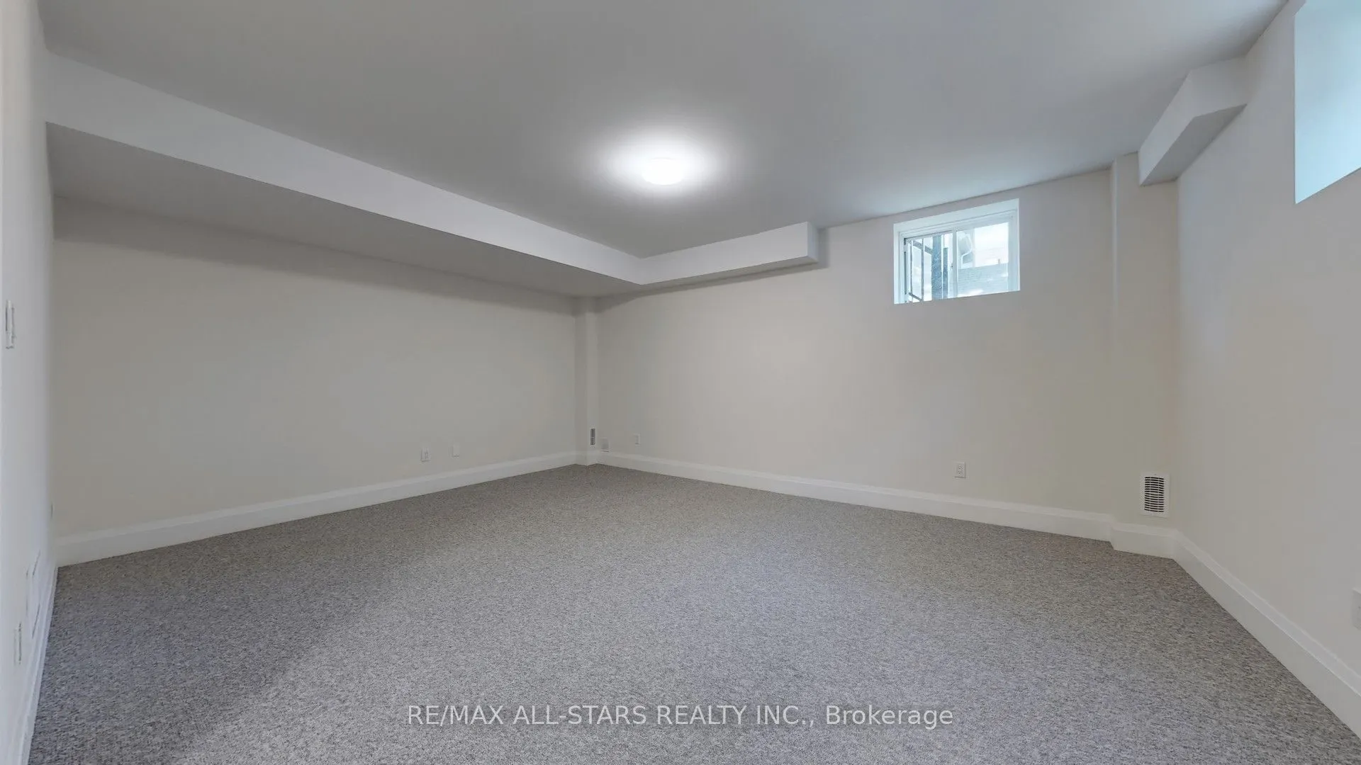 48 Third Avenue S