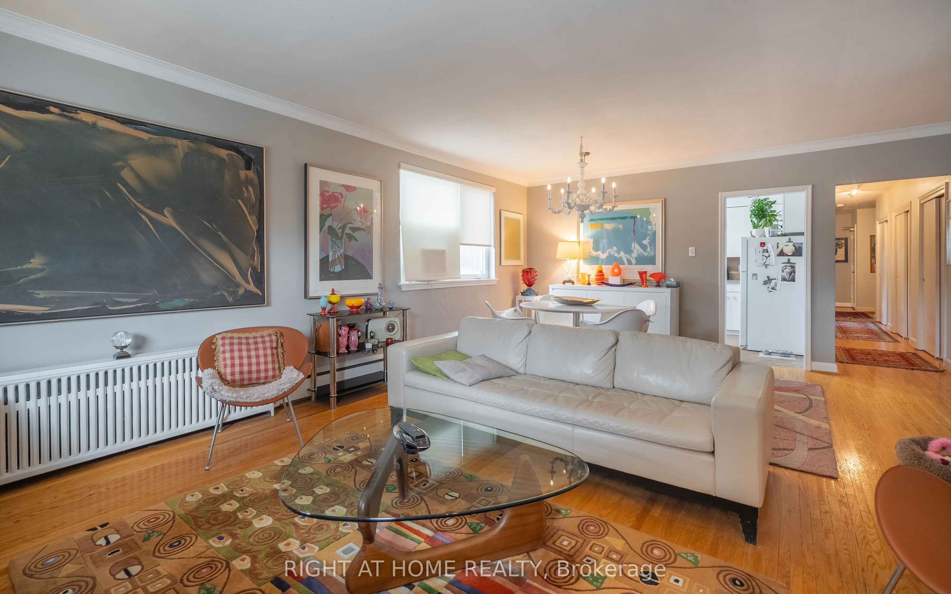 285 Richmond Street S