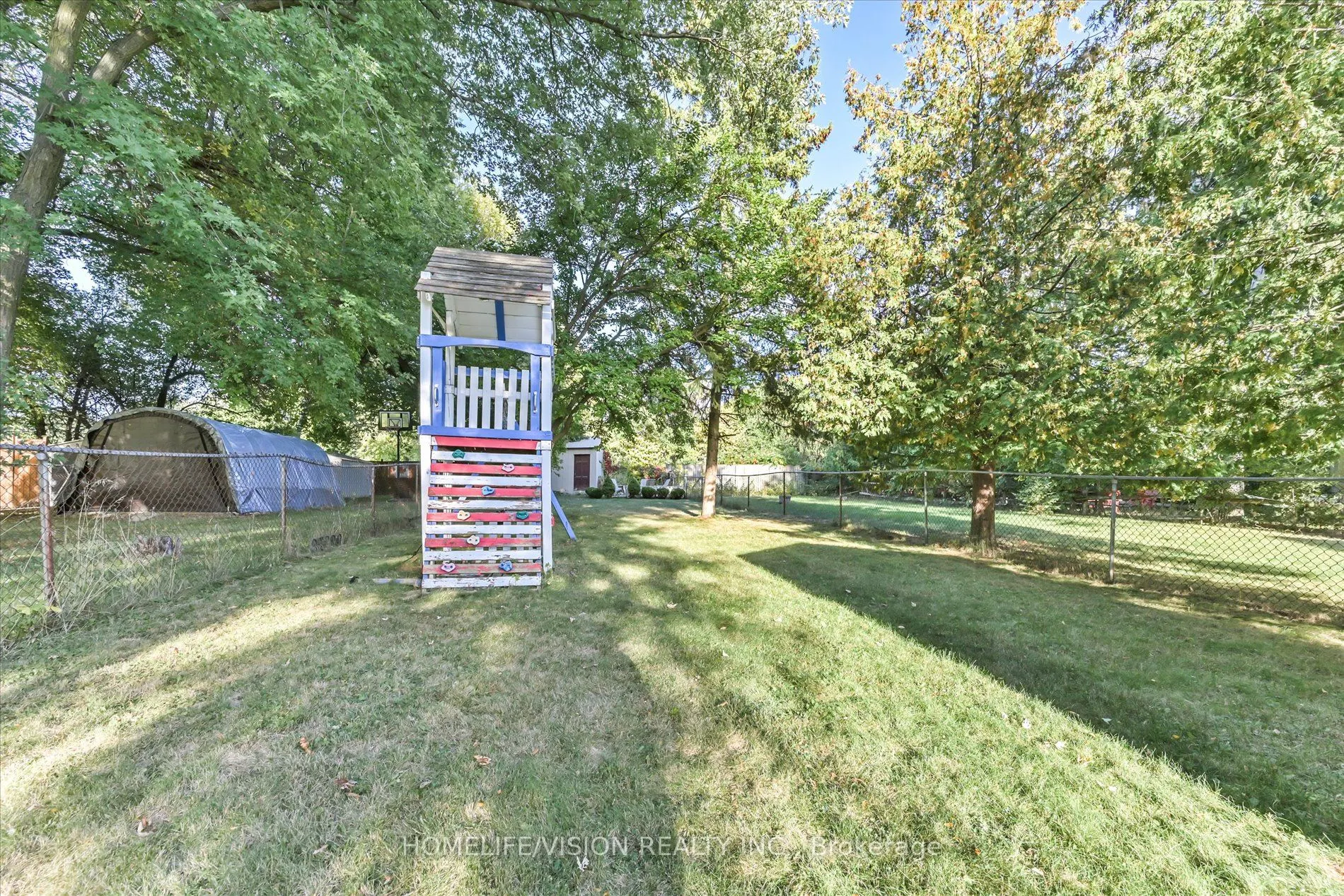 255 Cedar Avenue