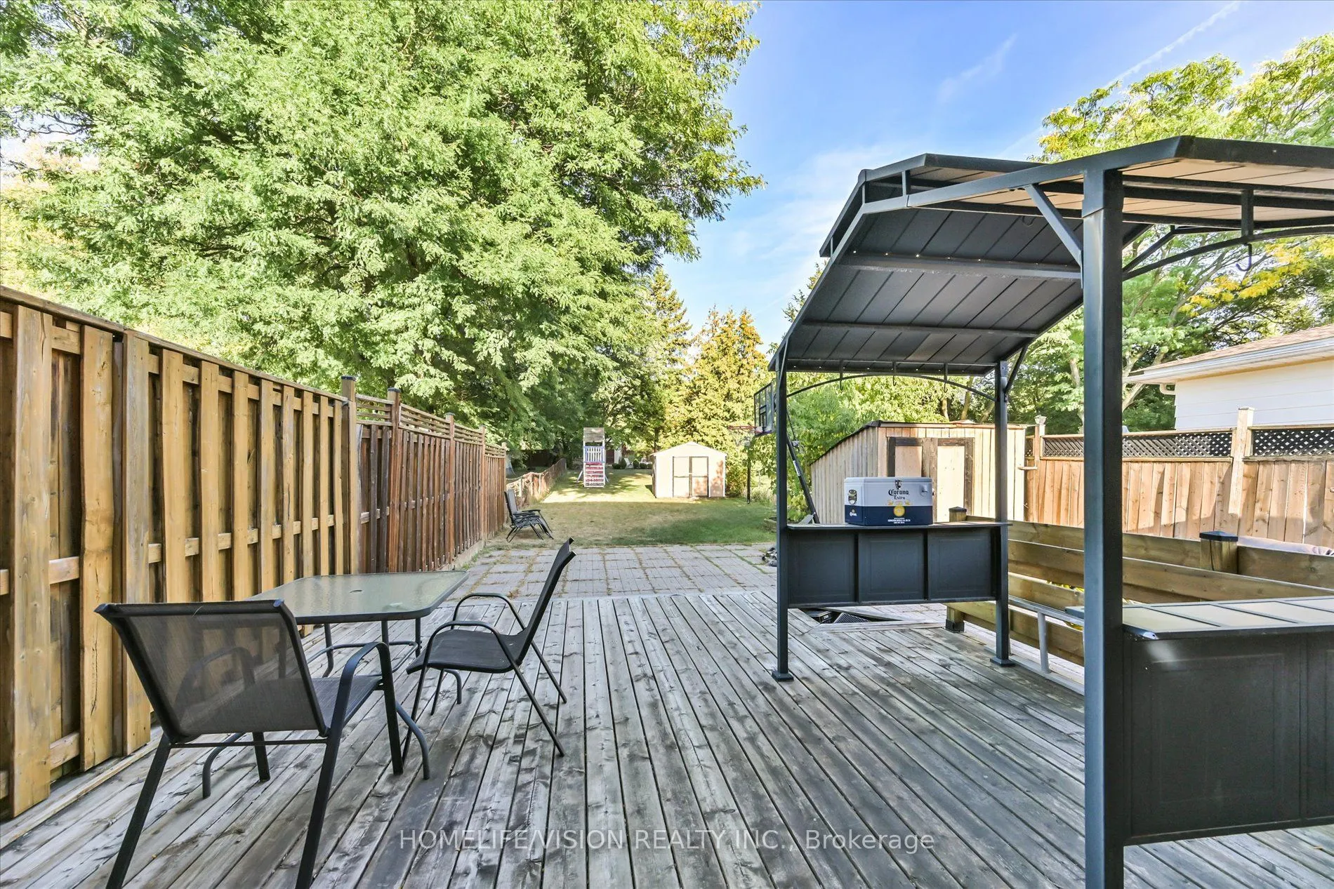 255 Cedar Avenue