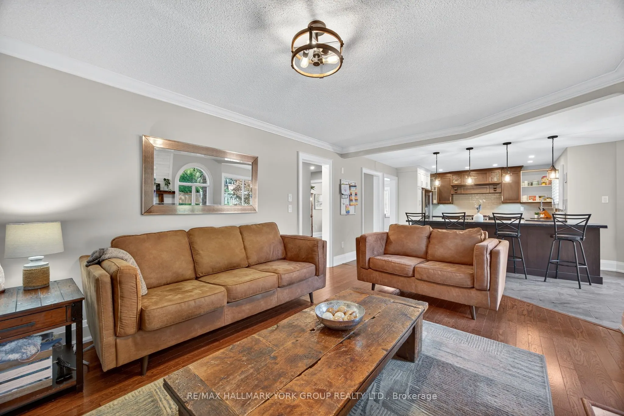 654 Lyman Boulevard