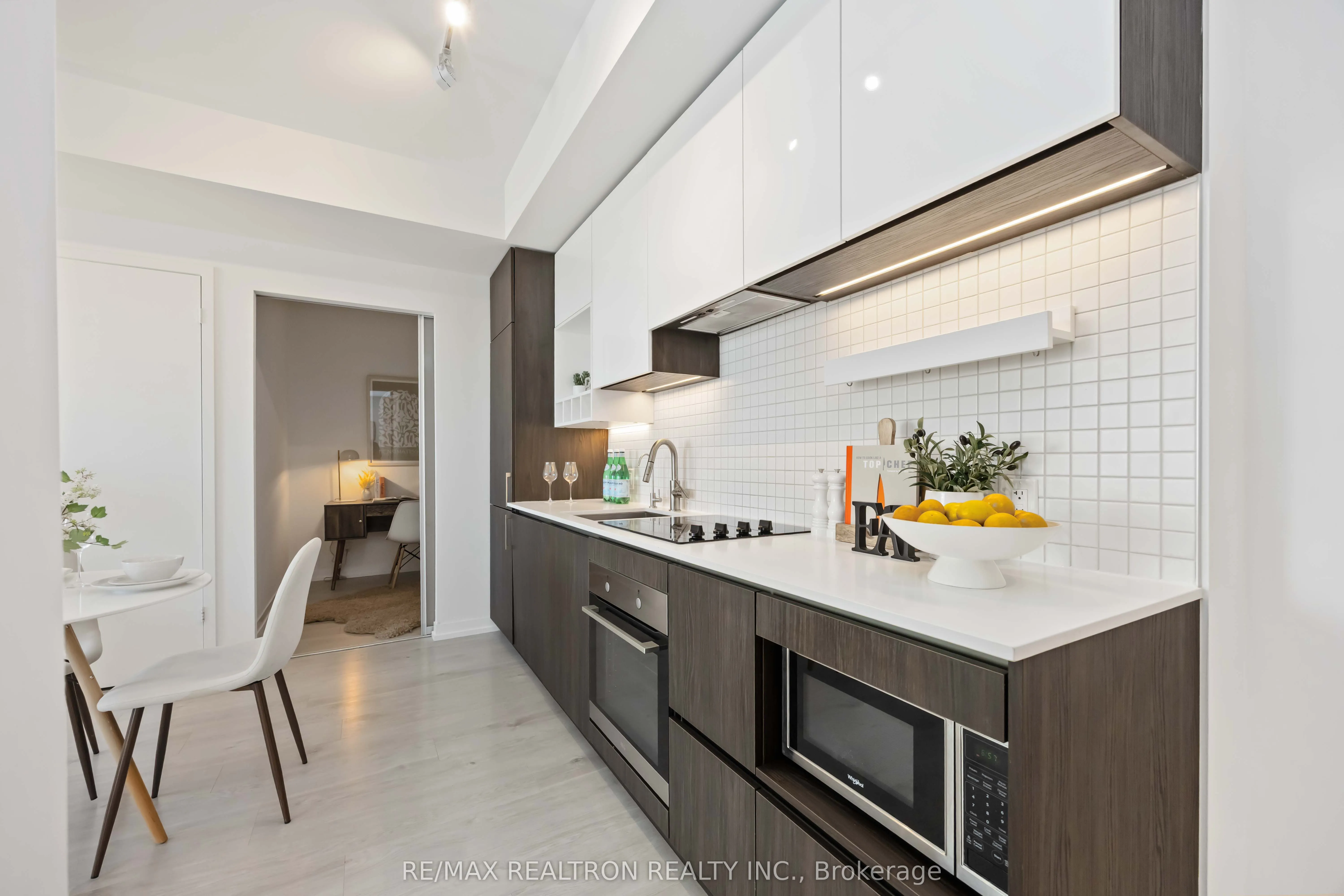5 Buttermill Avenue, #3512