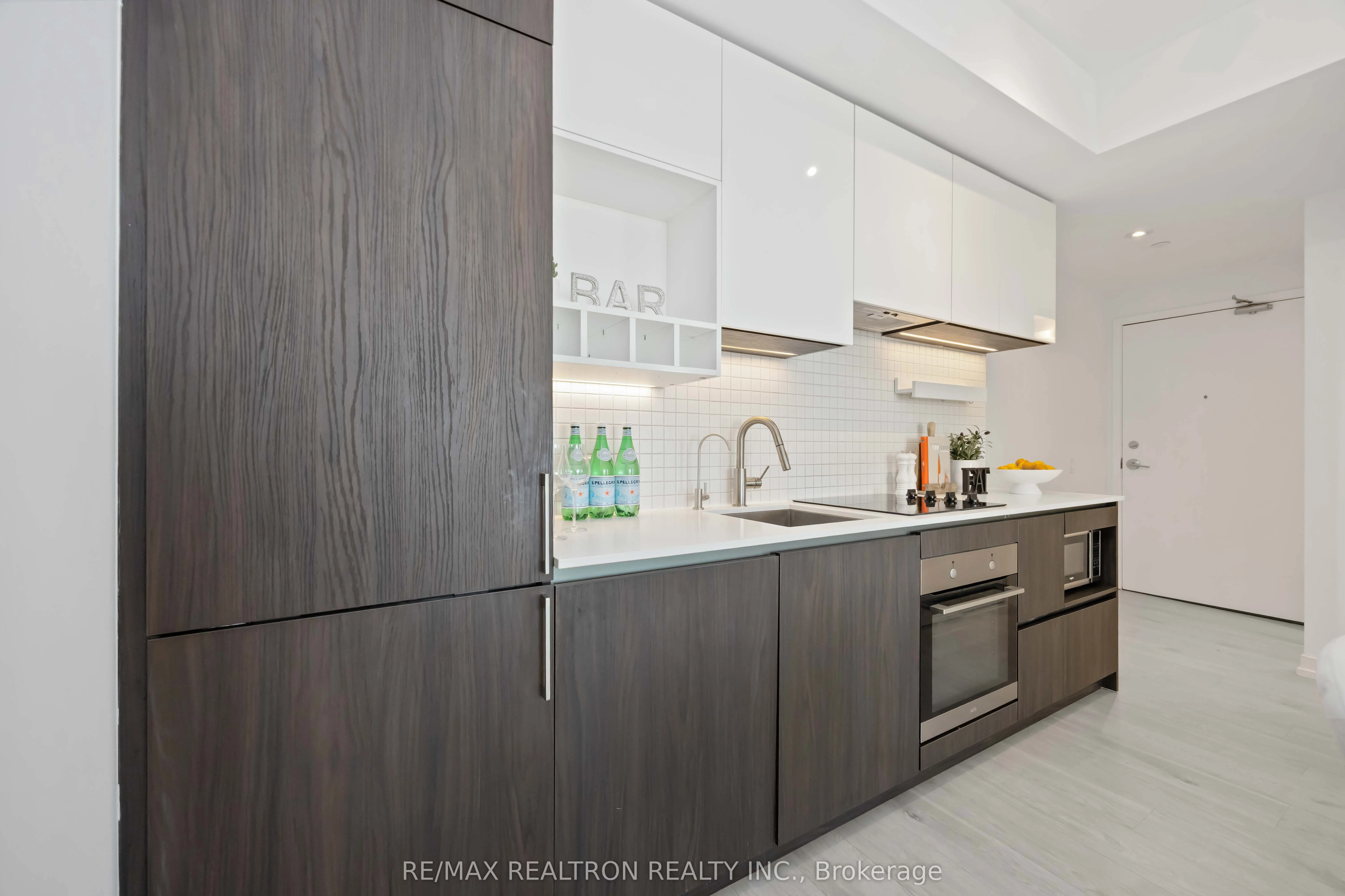 5 Buttermill Avenue, #3512