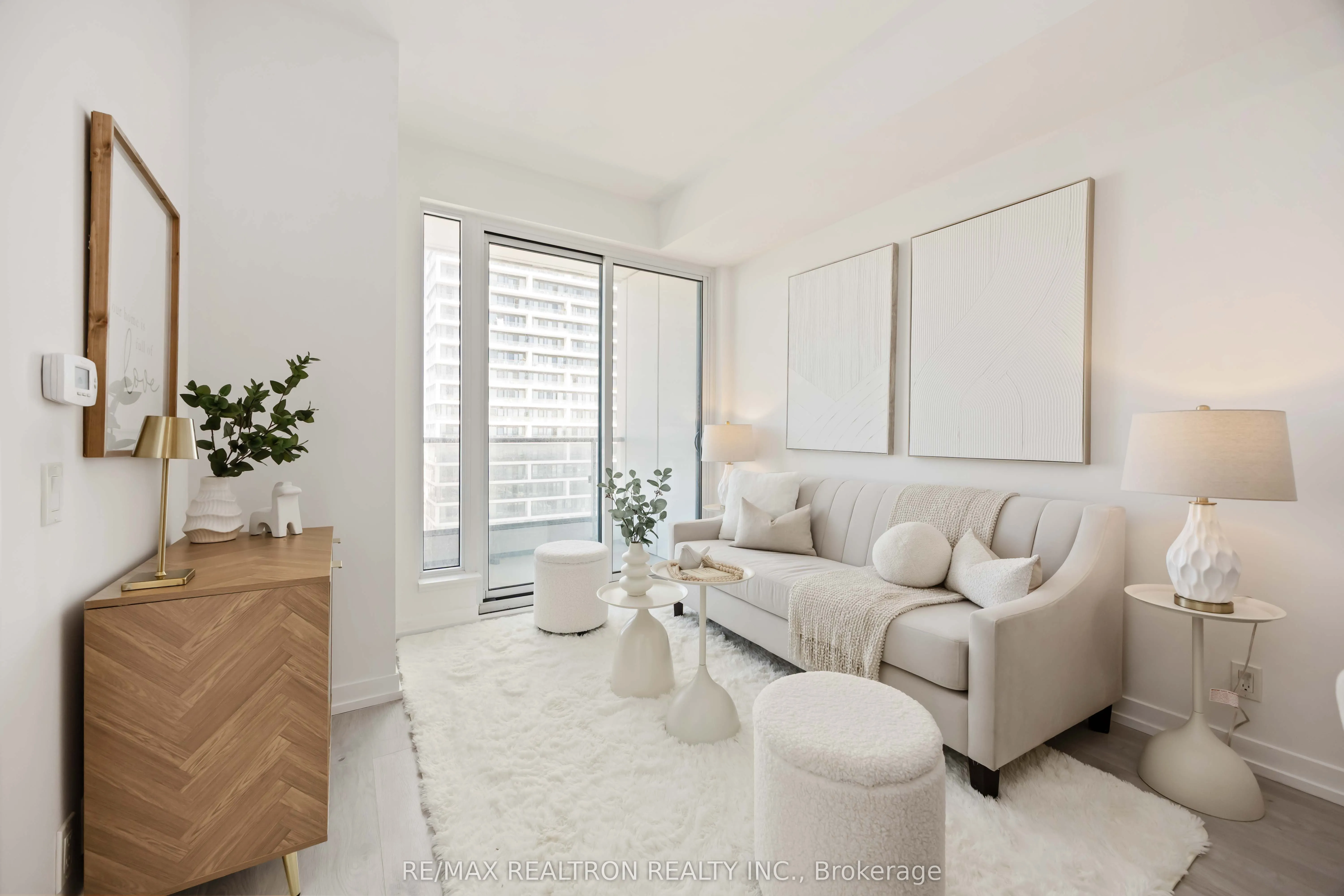 5 Buttermill Avenue, #3512