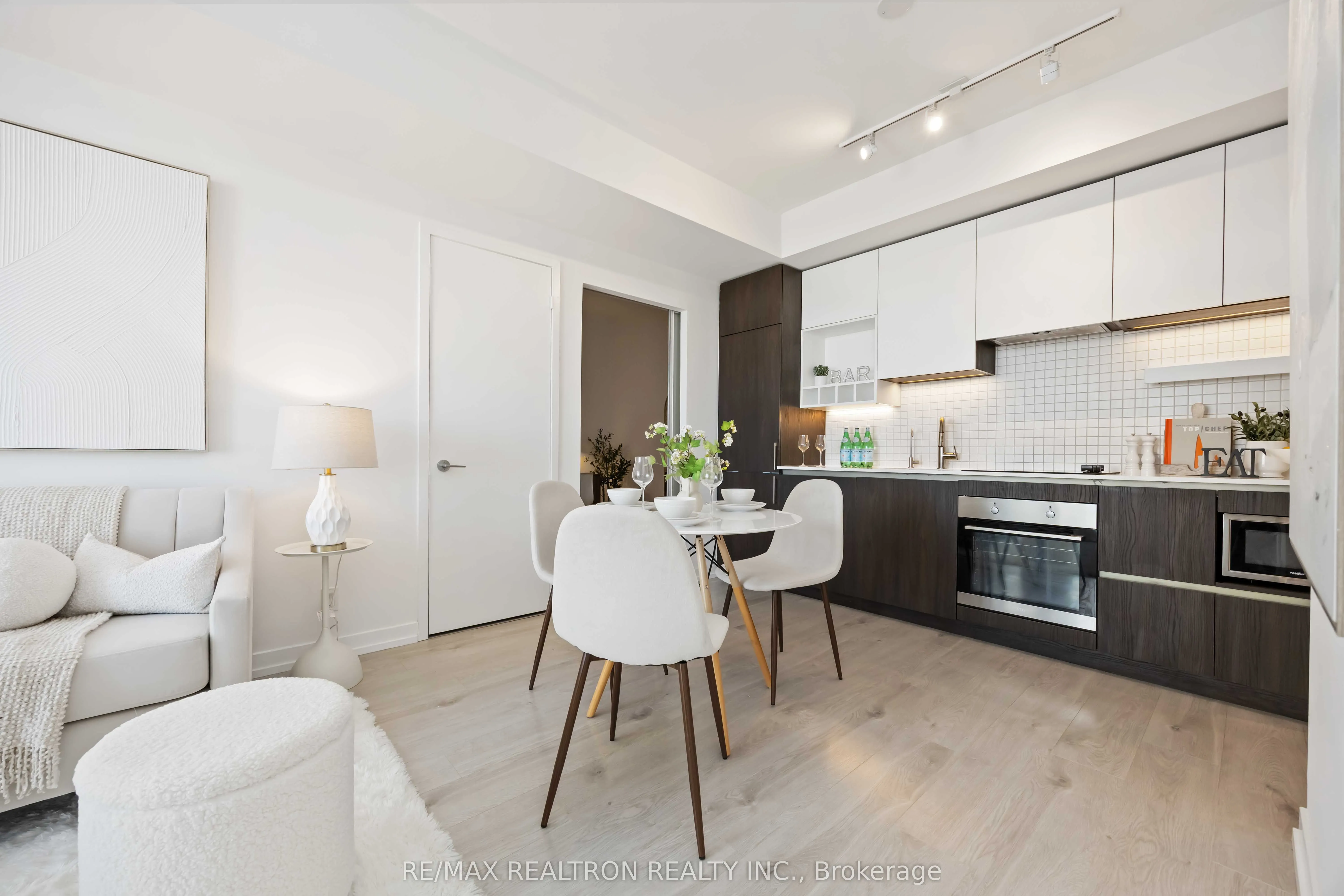 5 Buttermill Avenue, #3512