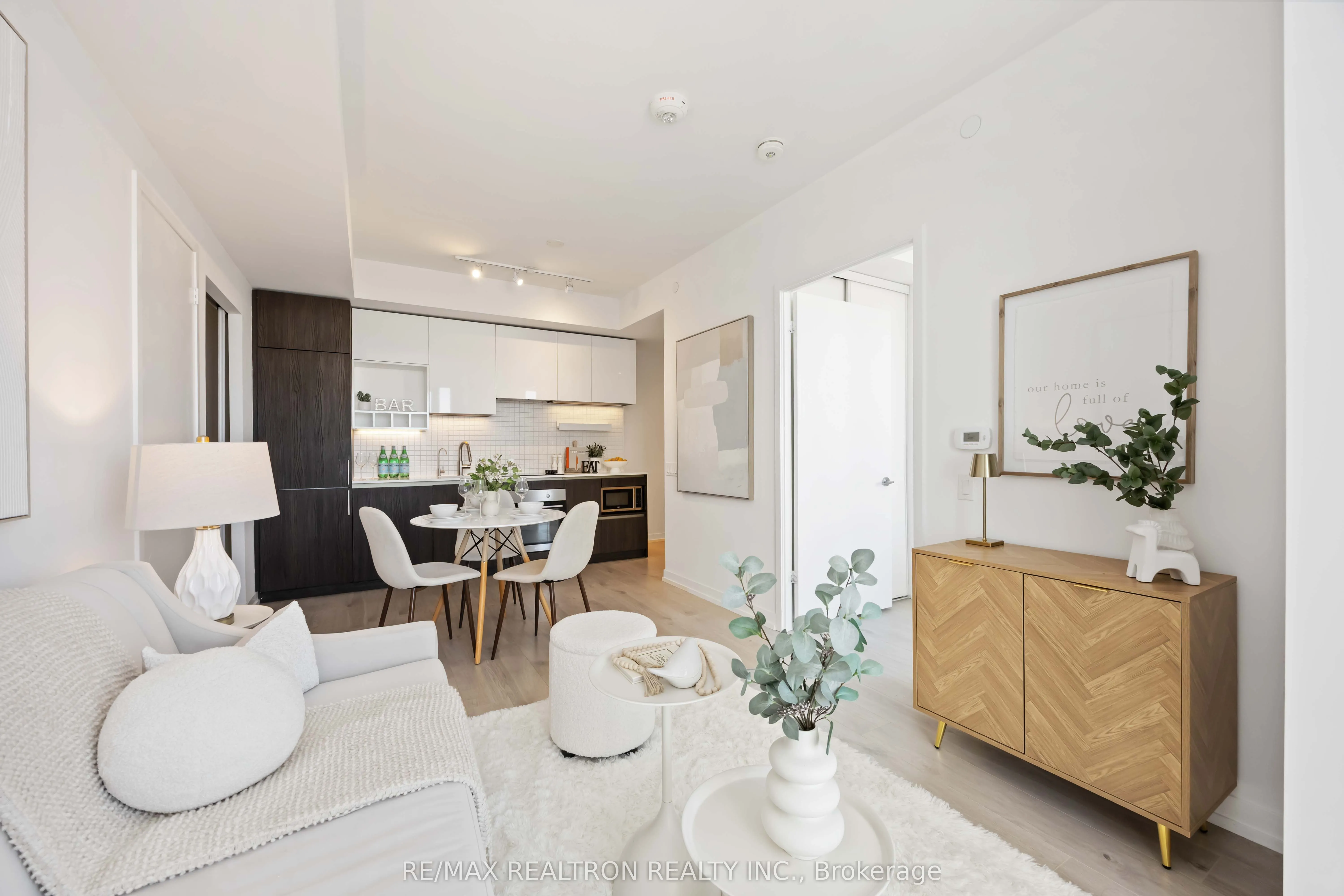 5 Buttermill Avenue, #3512