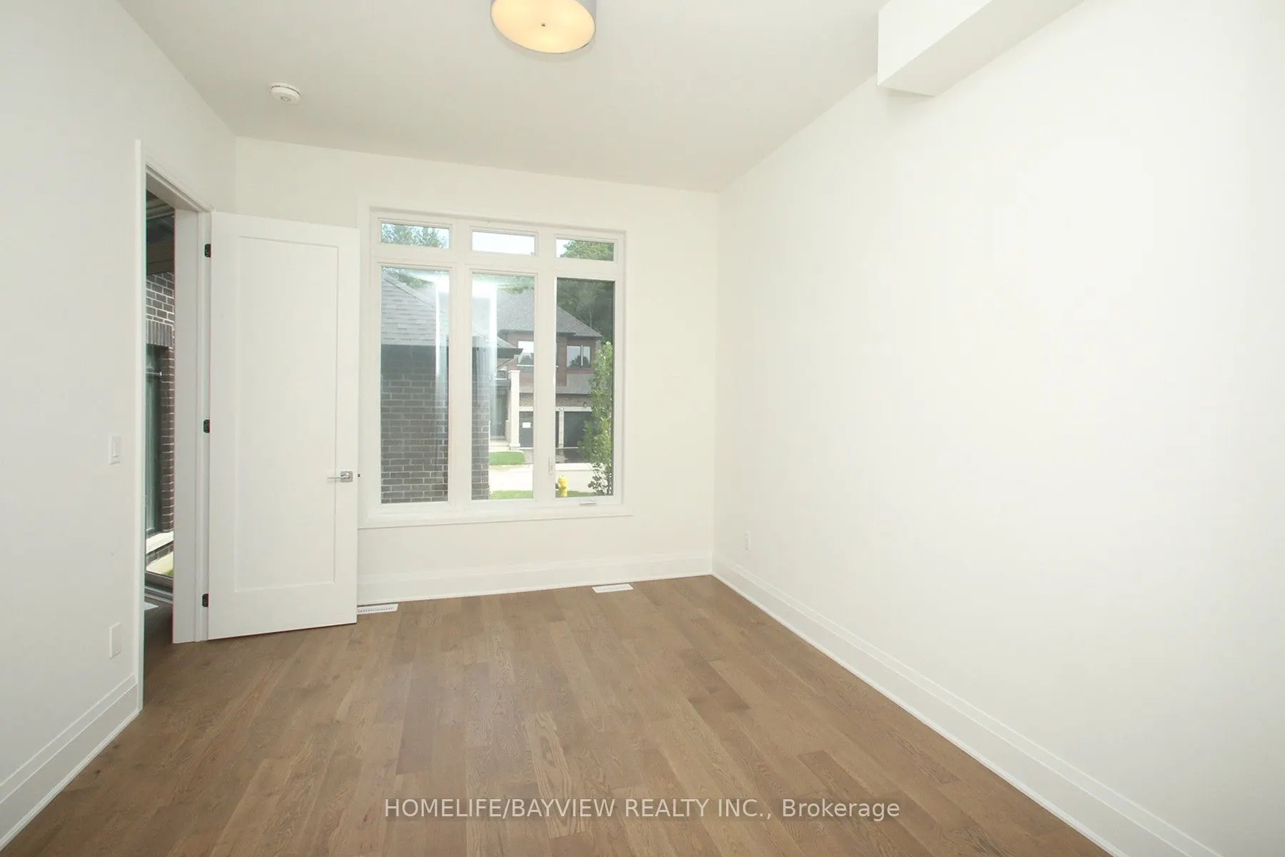 2 Vern Robertson Gate